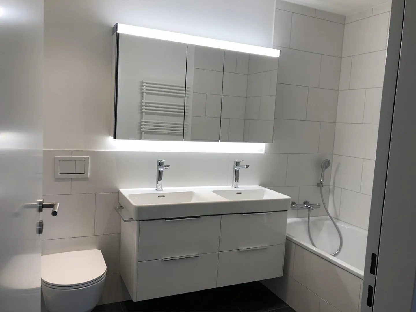 Appartement spacieux, moderne et confortable - Photo 5 sur 7