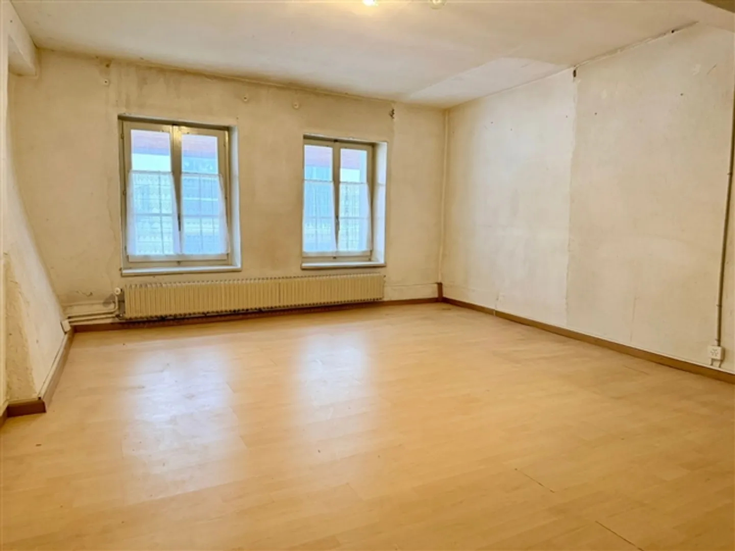 Exclusive Townhouse - Photo 2 of 8