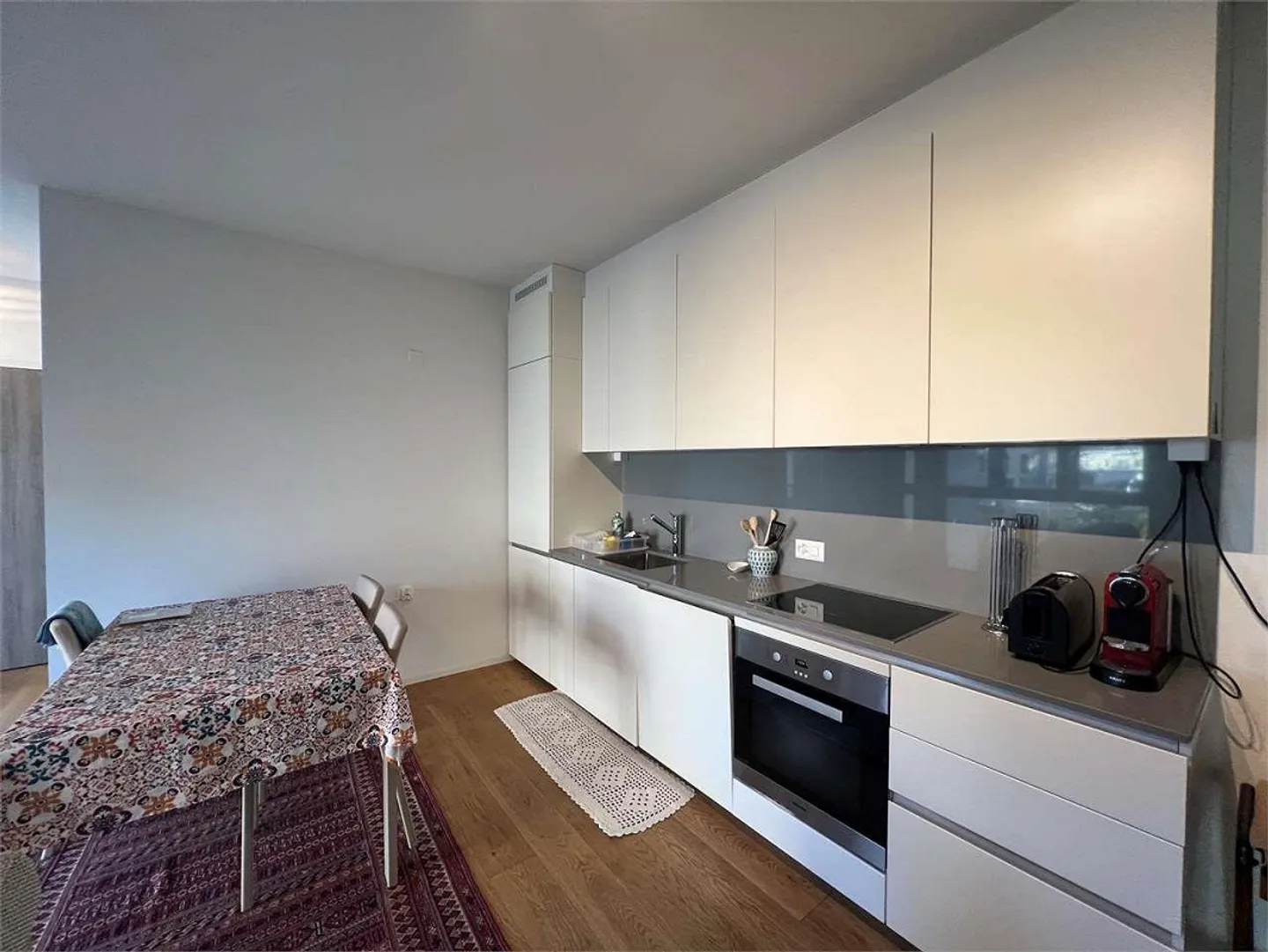 Modernes Apartment in Lugano - Foto 4 von 6