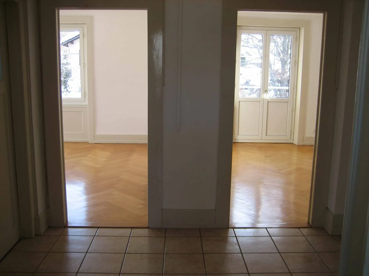 Wohnung mit 3.5 Zimmern im Erdgeschoss - Foto 4 von 8