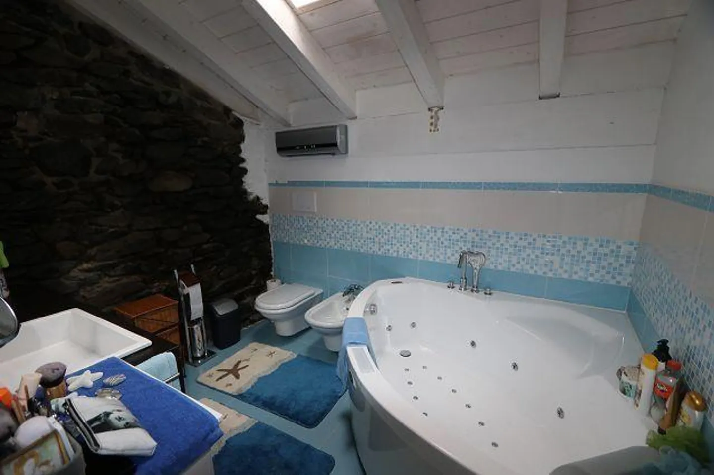 Maison de village 5 1/2 pièces avec 4 places de parking extérieures - Photo 14 sur 18