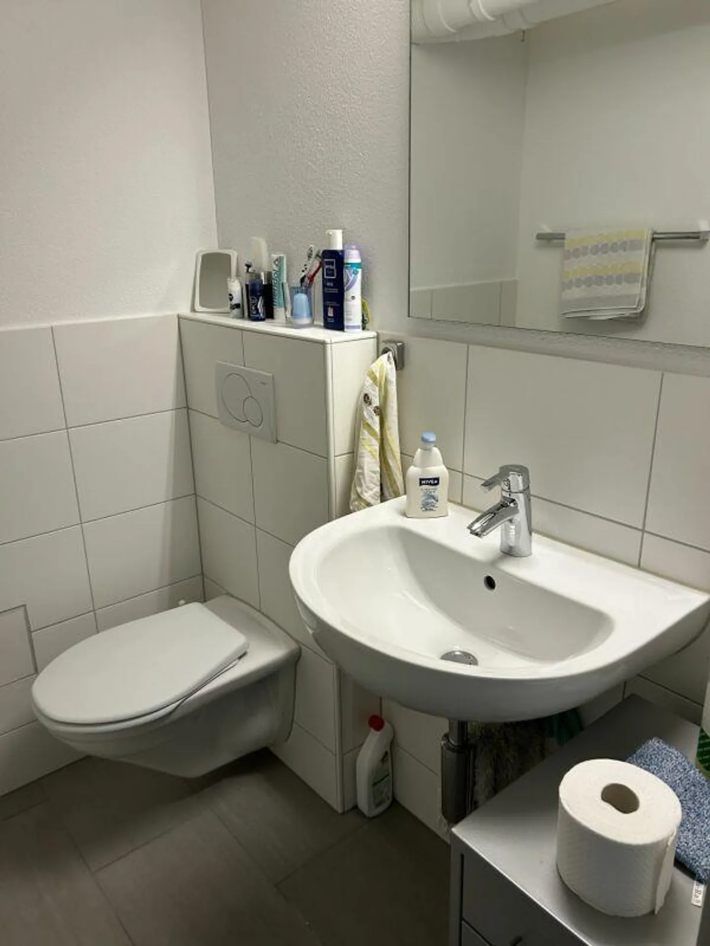 Spazio commerciale in affitto nel seminterrato - Foto 3 di 3