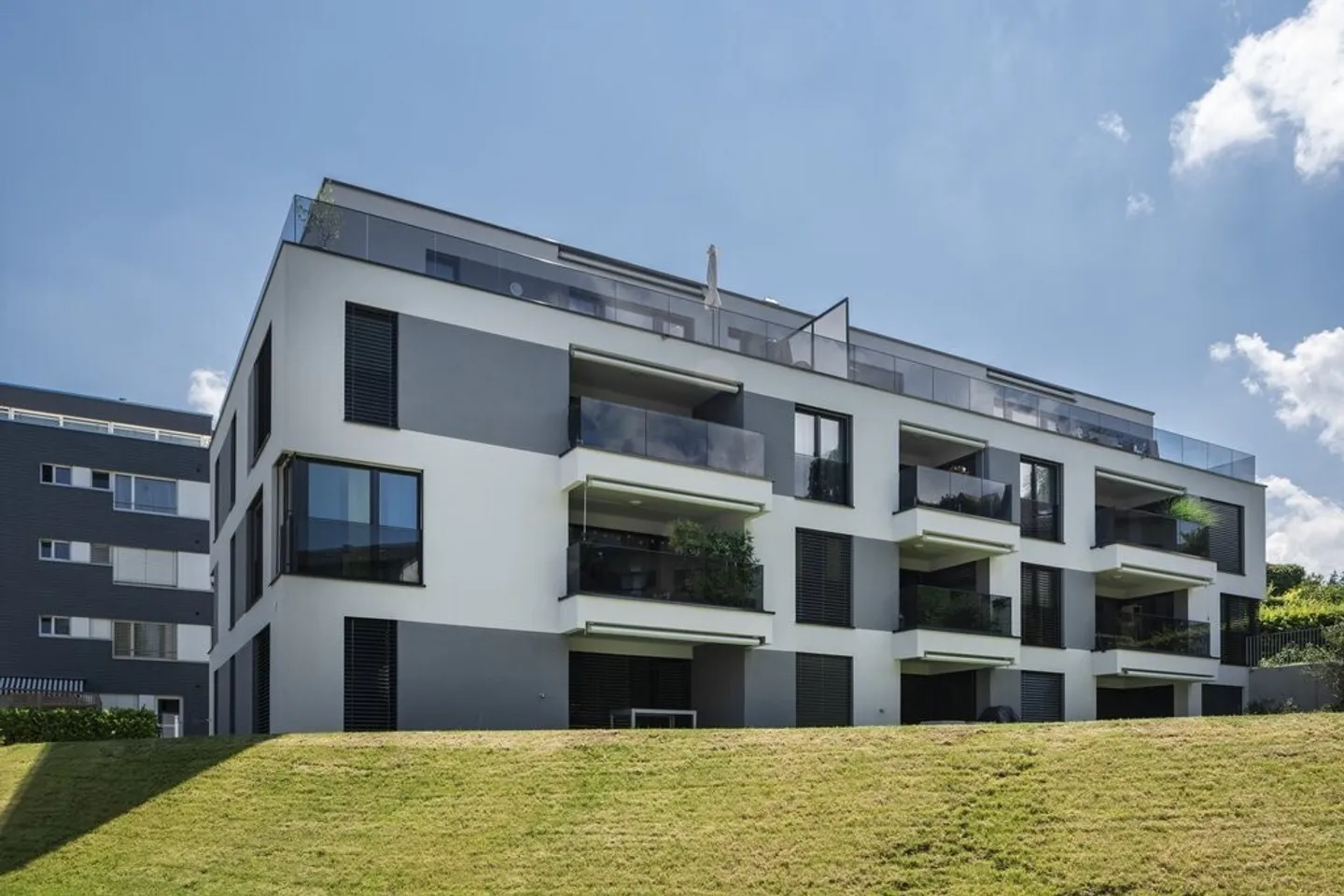 Superbe appartement individuel avec terrasse - Photo 1 sur 6