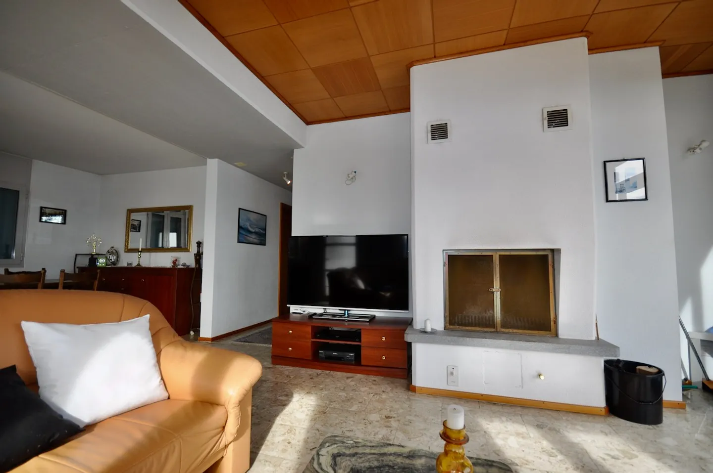 Stunning Duplex with View - Photo 11 of 27