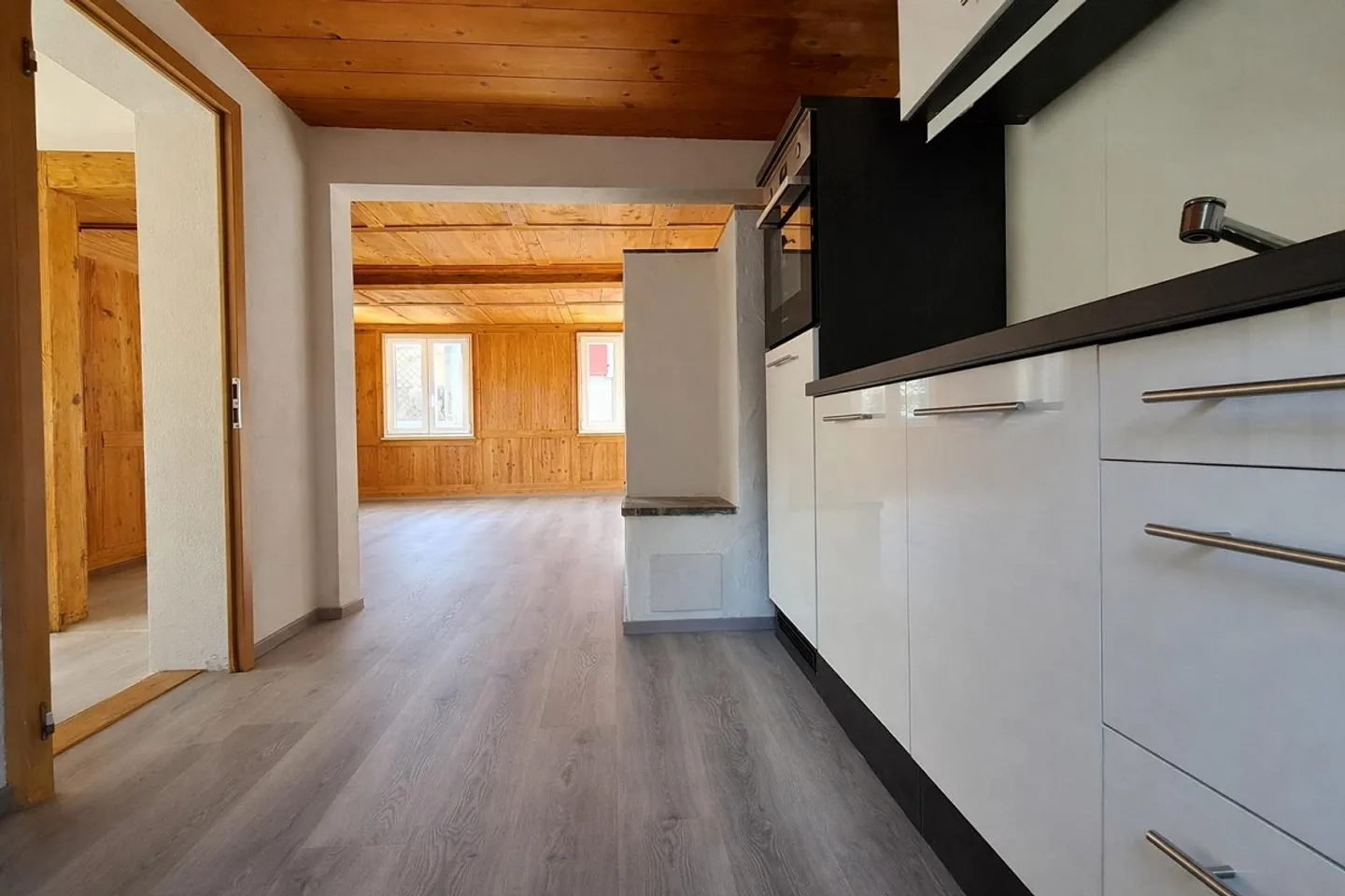 Charmanter renovierter Hausteil - Foto 1 von 25