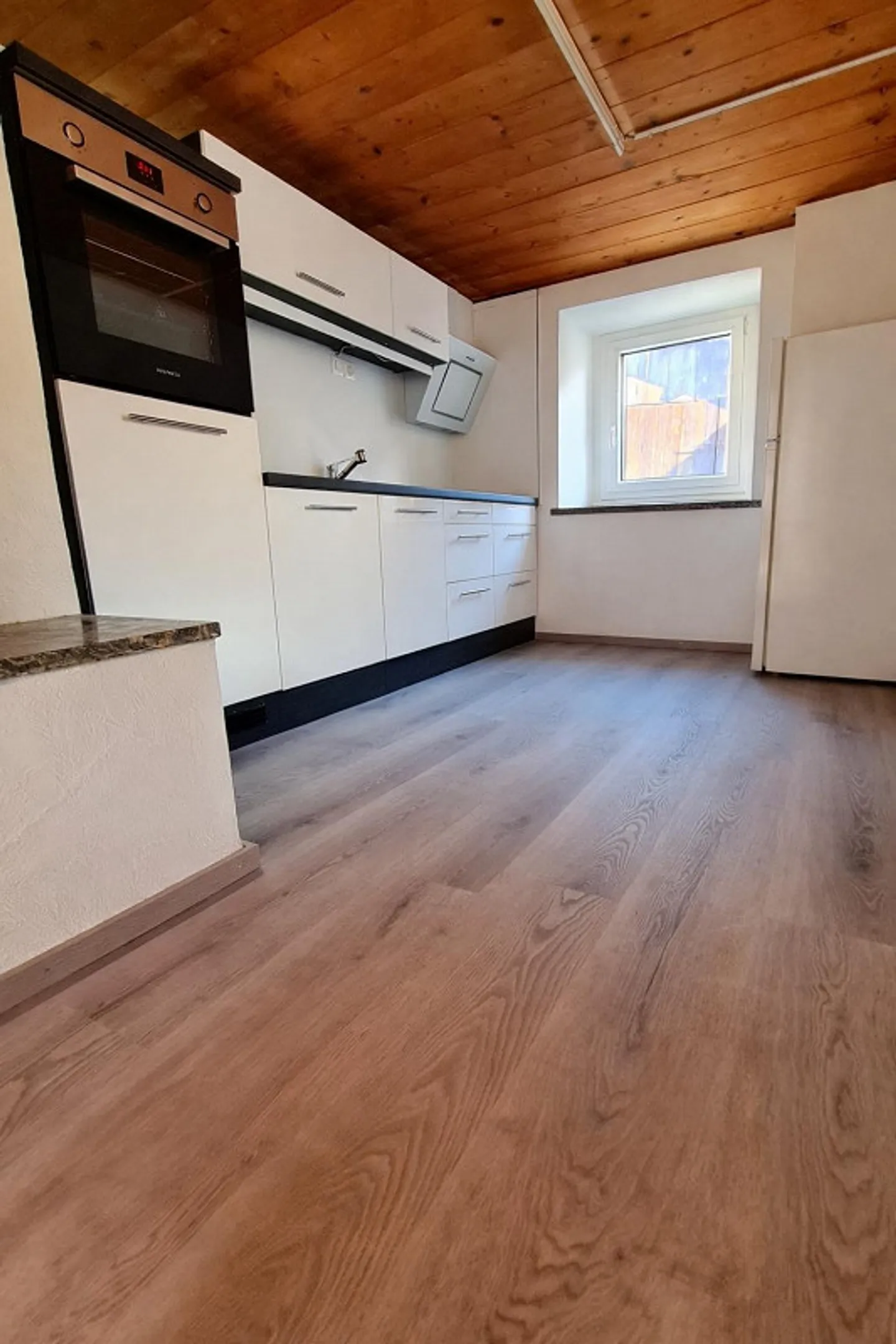 Charmanter renovierter Hausteil - Foto 3 von 25