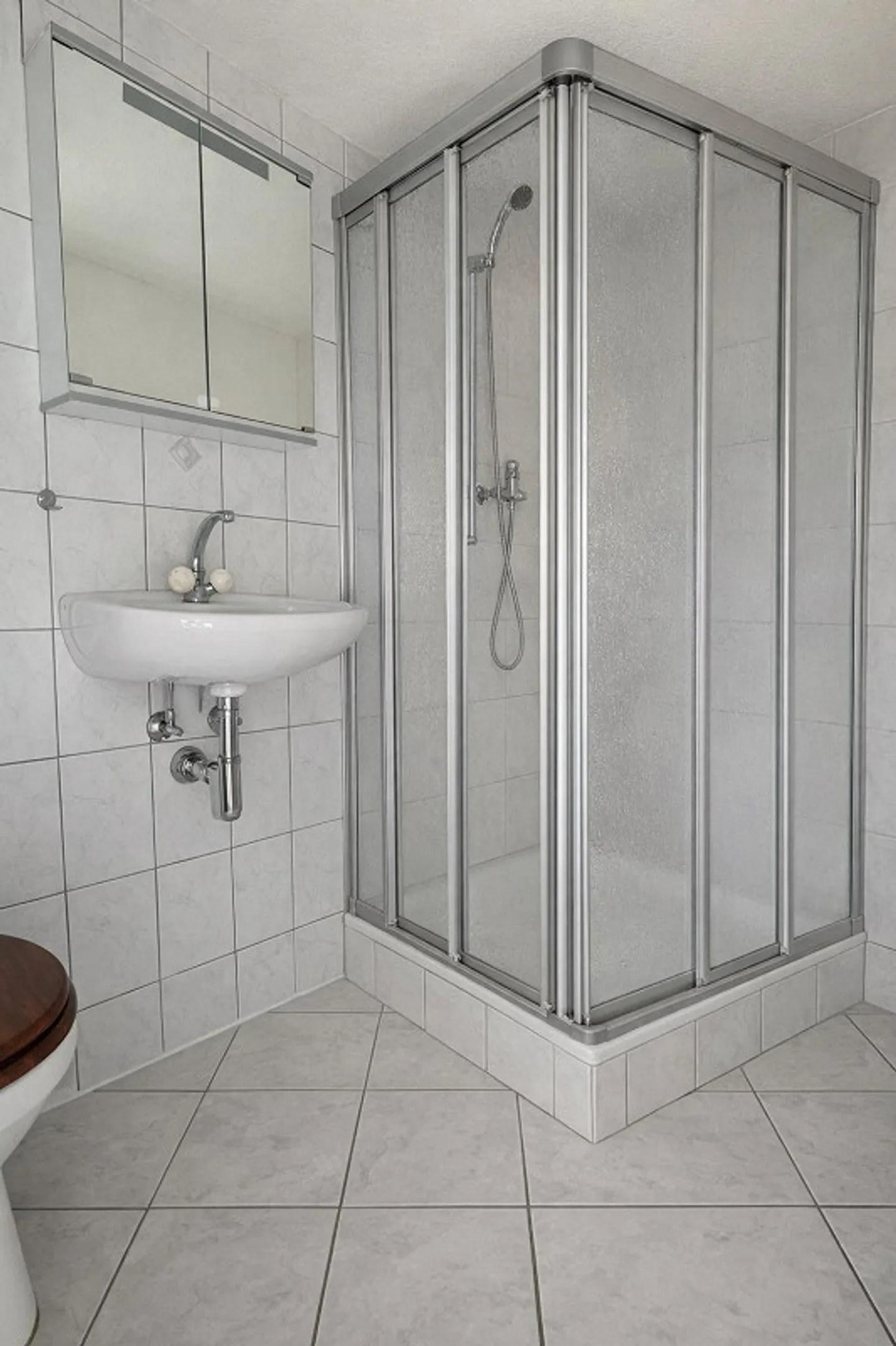 Charmanter renovierter Hausteil - Foto 8 von 25