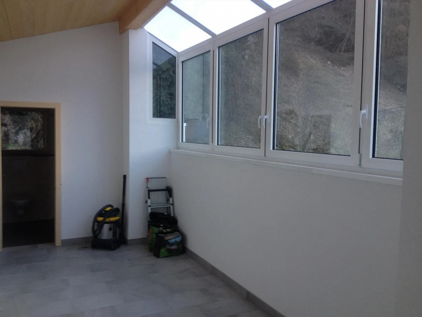 3.5 Zimmer Dachwohnung mit Wintergarten - Foto 9 von 10