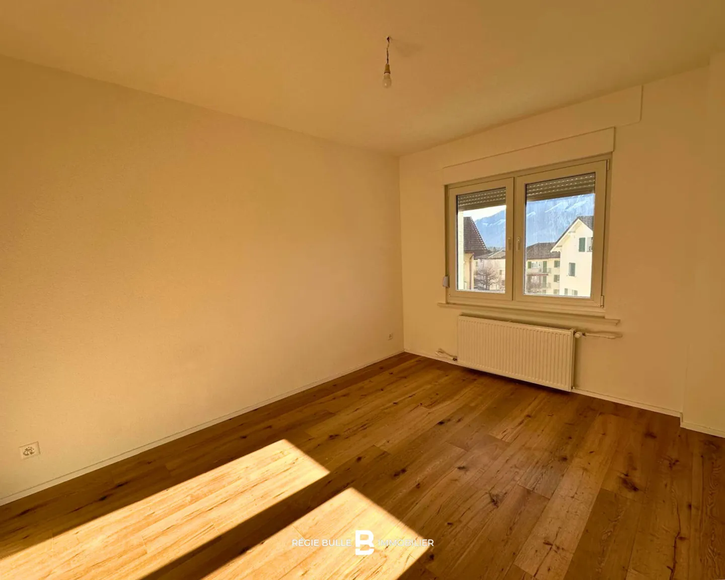 Charmante 2.5-Zimmer-Wohnung - Foto 3 von 7