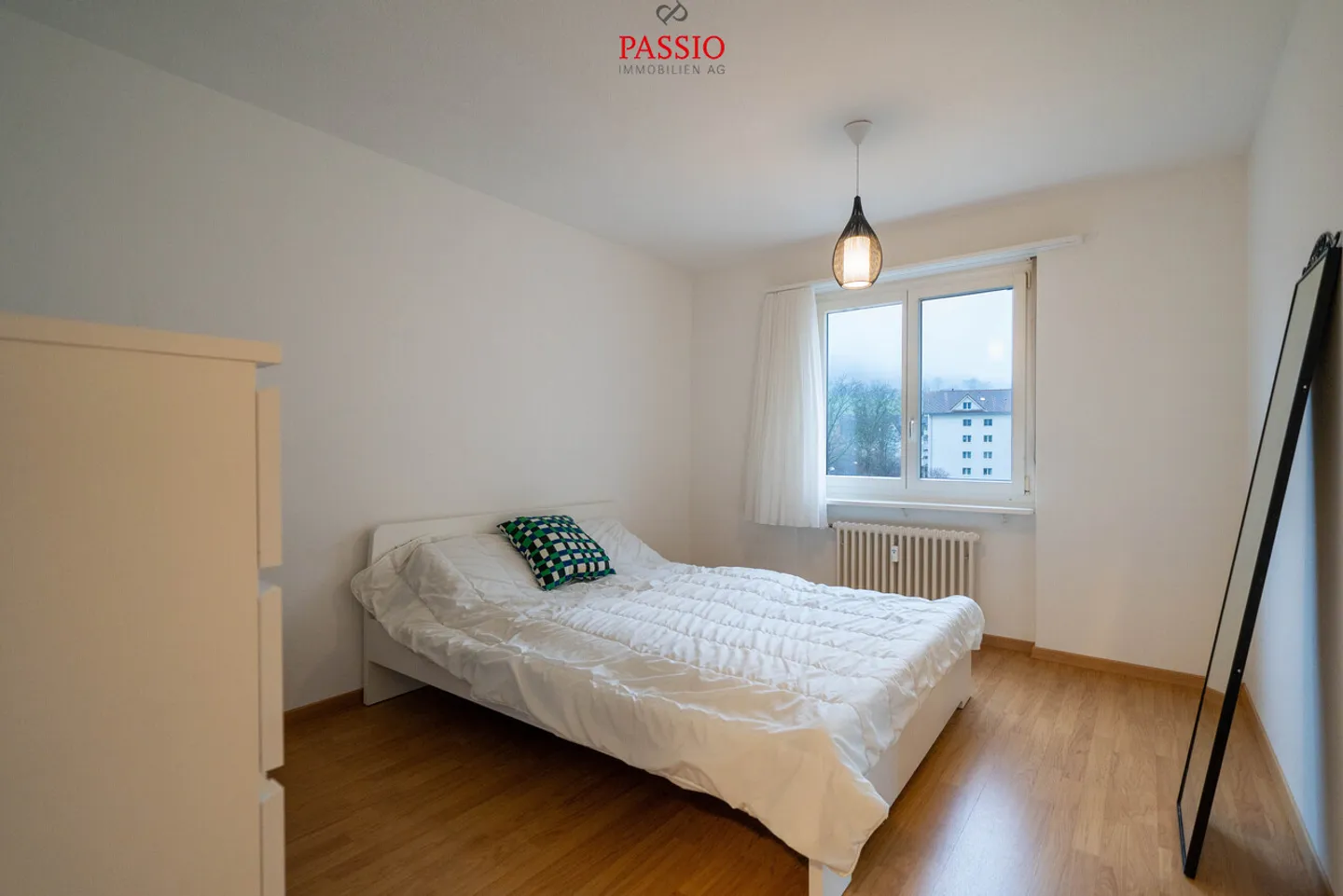 Exciting Investment: Central 3.5-Room Apartment in Prime Location - Photo 7 of 13