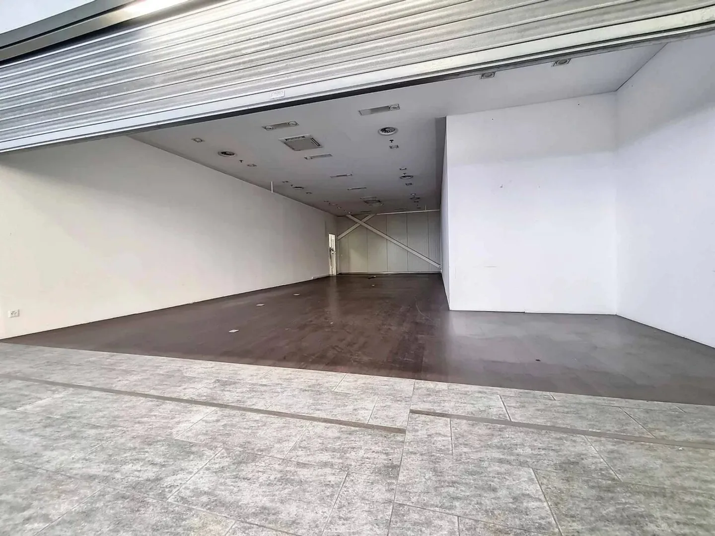 Espace Commercial à Conthey - Photo 1 sur 6