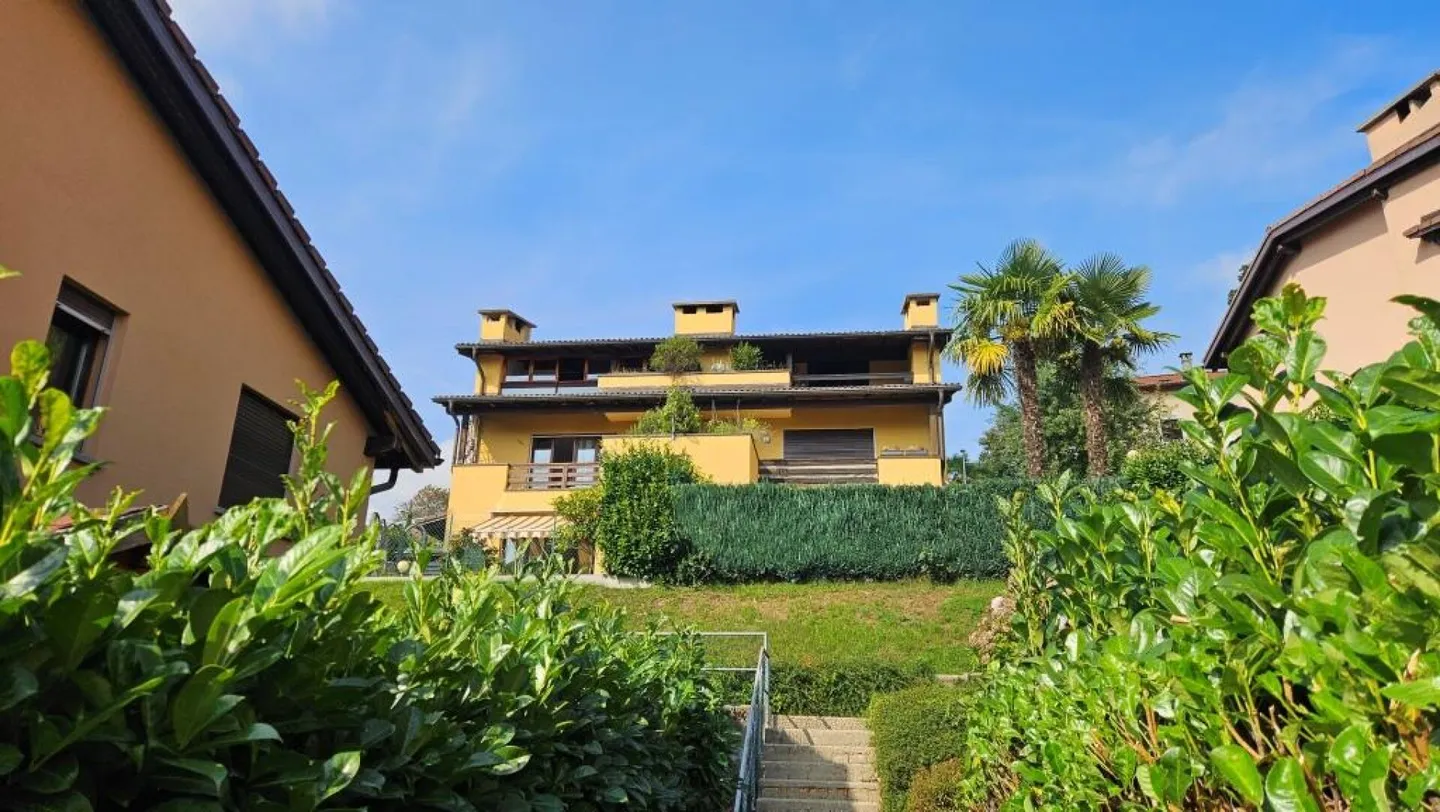 APPARTAMENTO DUPLEX A CADEMARIO - Foto 2 di 22