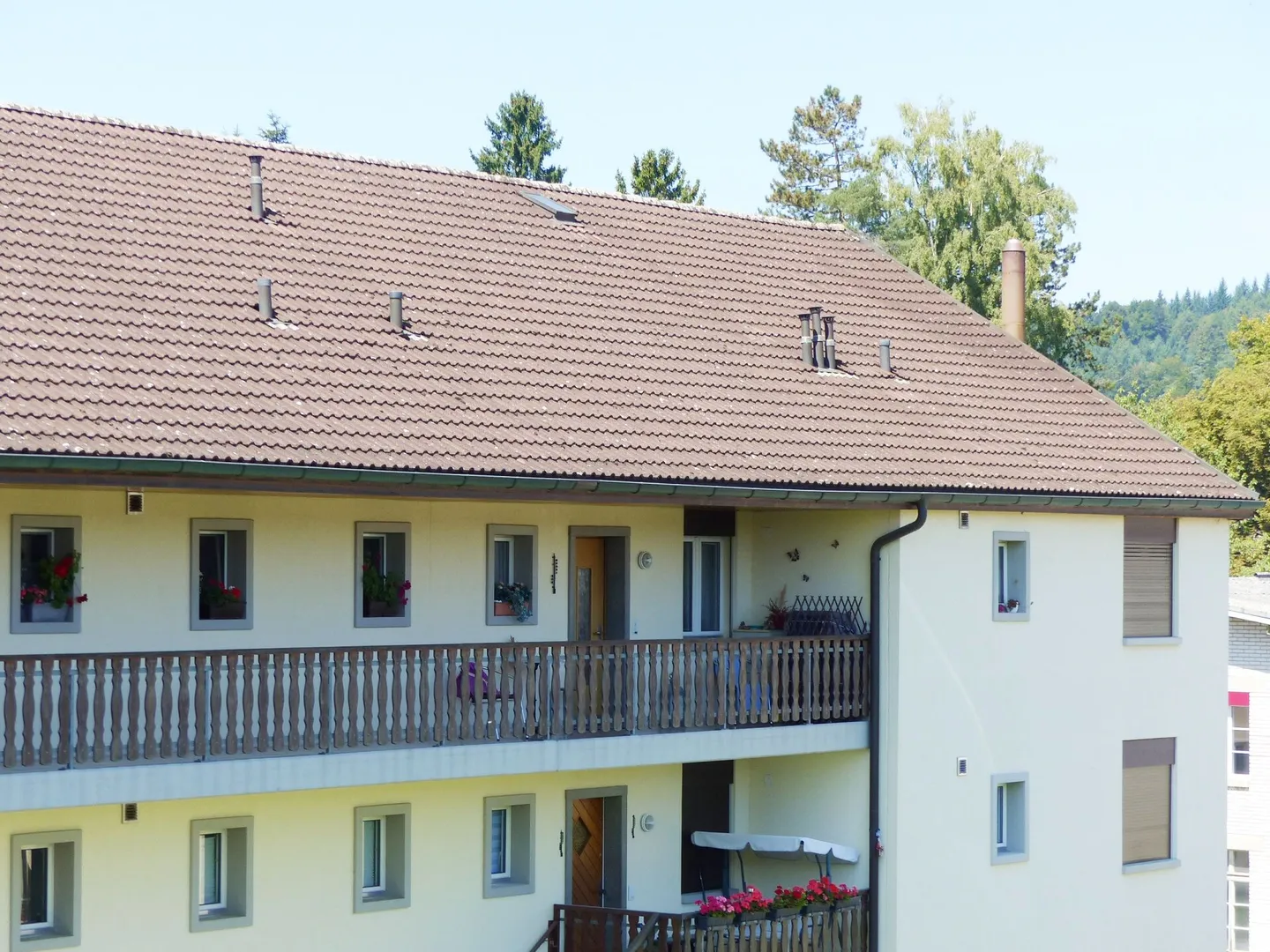 Attraktive 5.5 Zimmer Familienwohnung - Foto 2 von 22