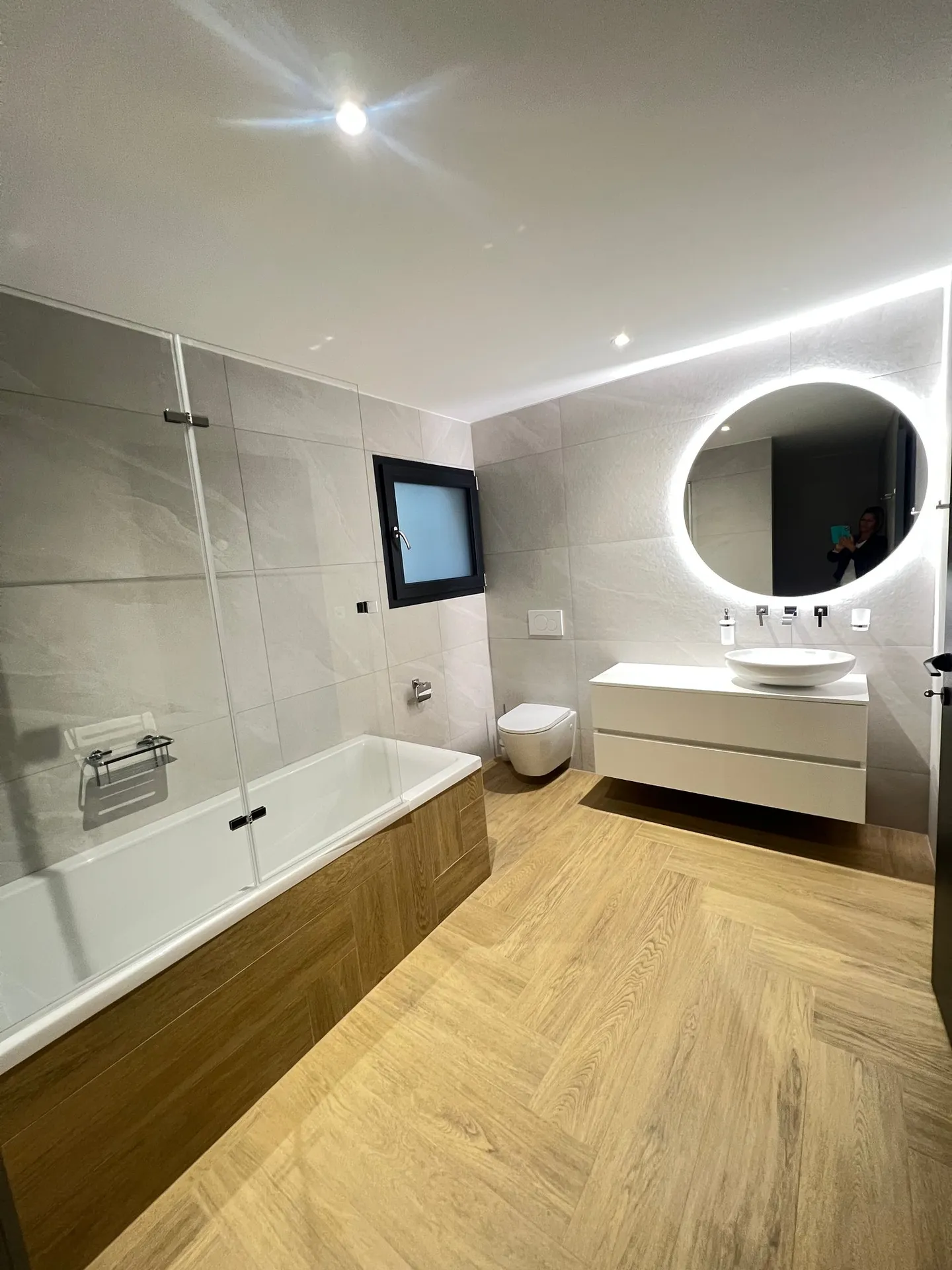 Modern villa with exceptional view in Lucens – 5.5 rooms - Photo 10 of 12