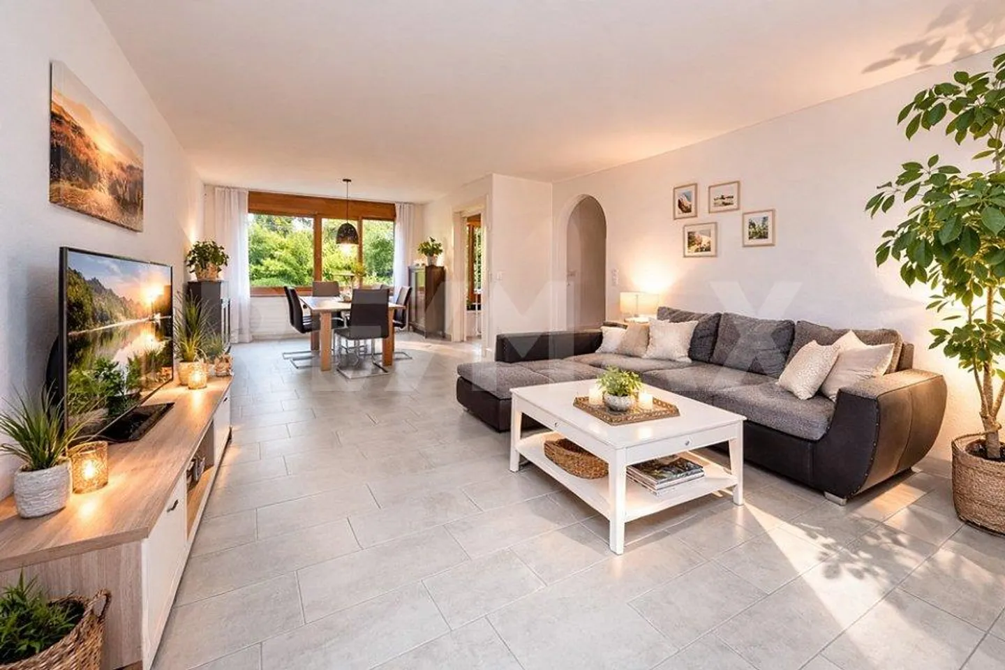 Appartement de jardin 2.5 pièces attrayant et bien entretenu à Oberentfelden - Photo 2 sur 8