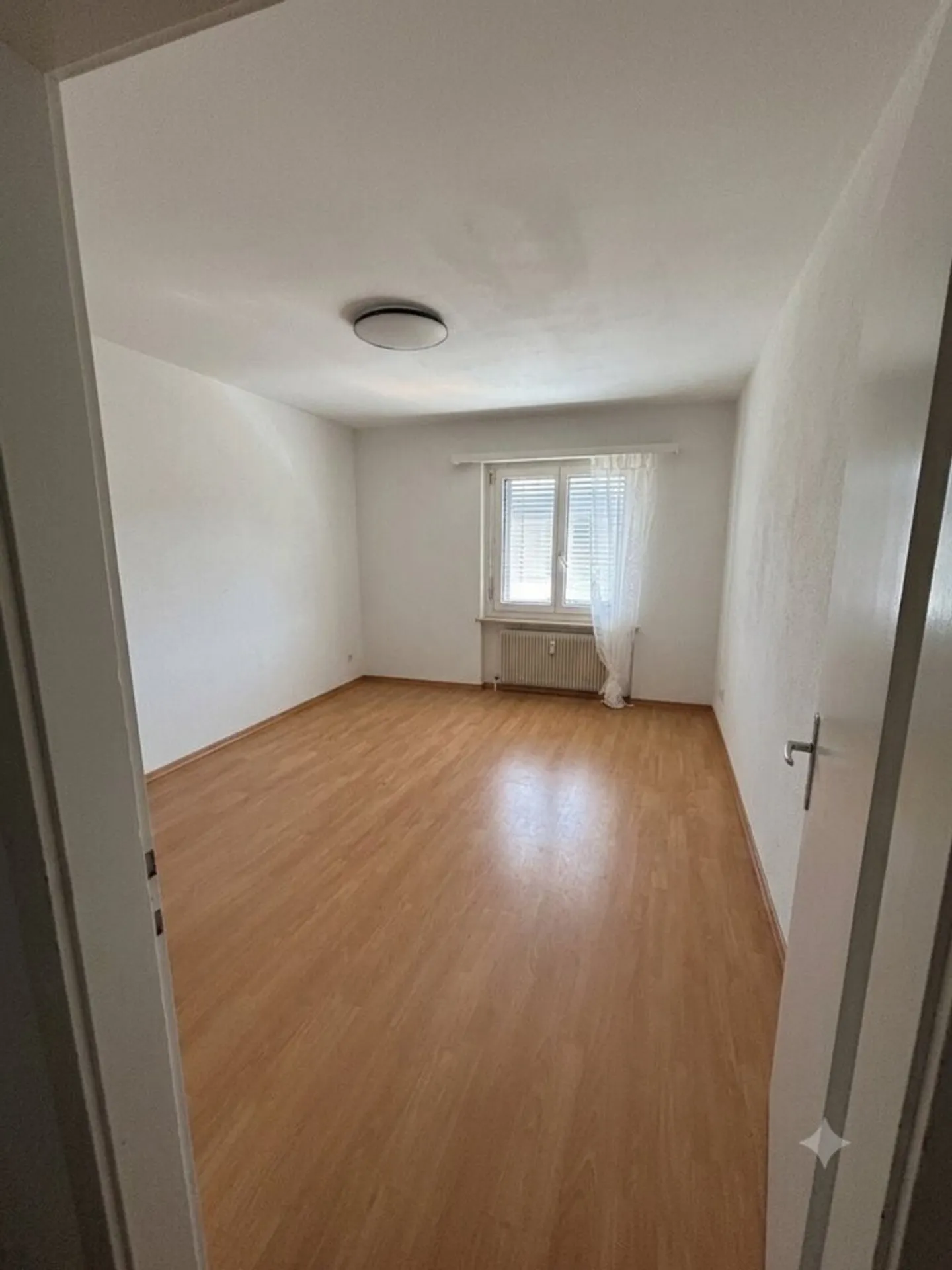Appartamento attraente di 3.0 stanze a Flamatt! - Foto 3 di 7