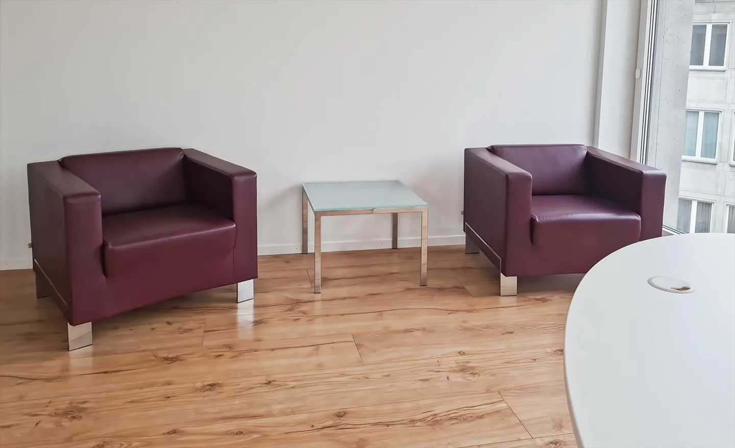 Buchen Sie Büroräume in Regus City Old Town für 2 Personen - Foto 6 von 16