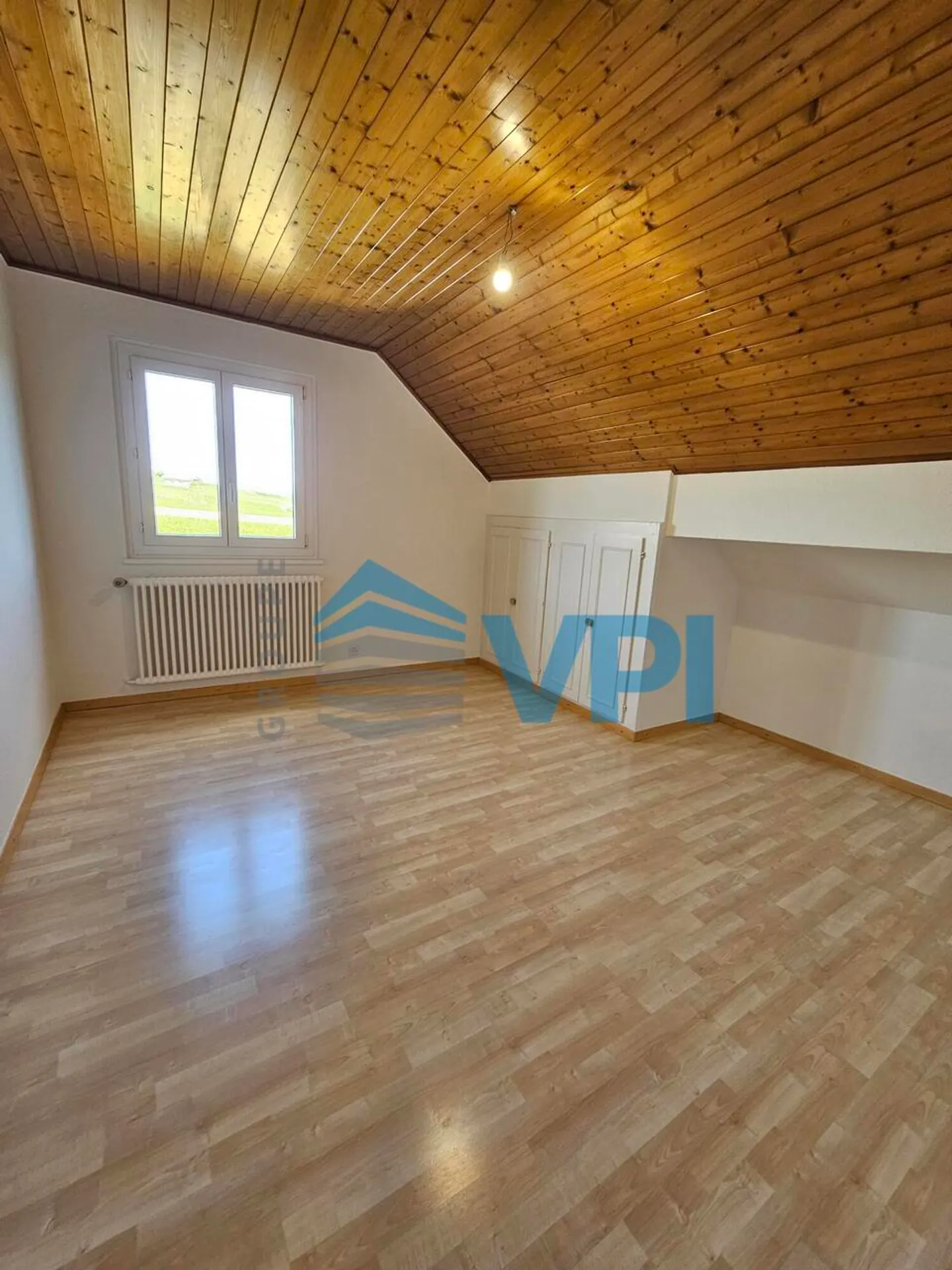 Schöne renovierte Familienvilla mit Pool und Weinbergblick - Sézenove/Bernex - Foto 16 von 24