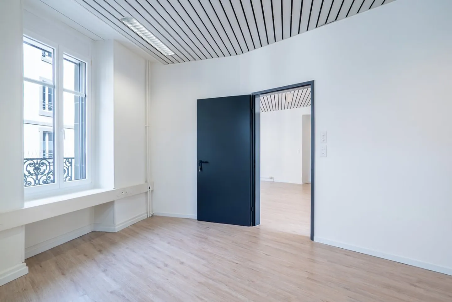 Geräumiges Büro bei St-Laurent - Foto 5 von 11