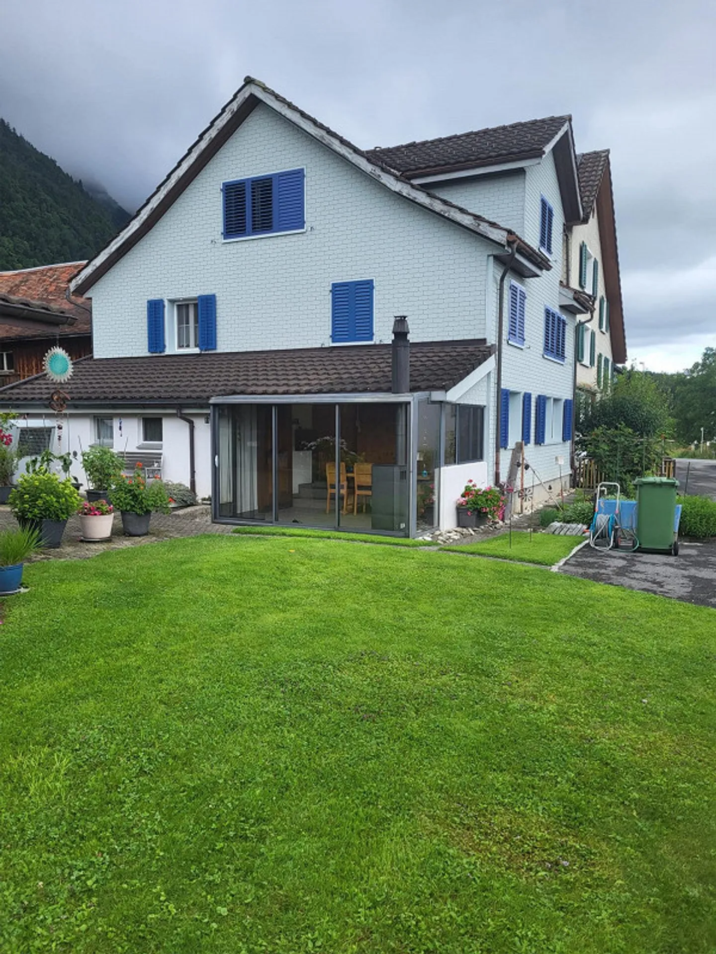 Charming 6-Room Single-Family House in Sennwald - Photo 5 of 17