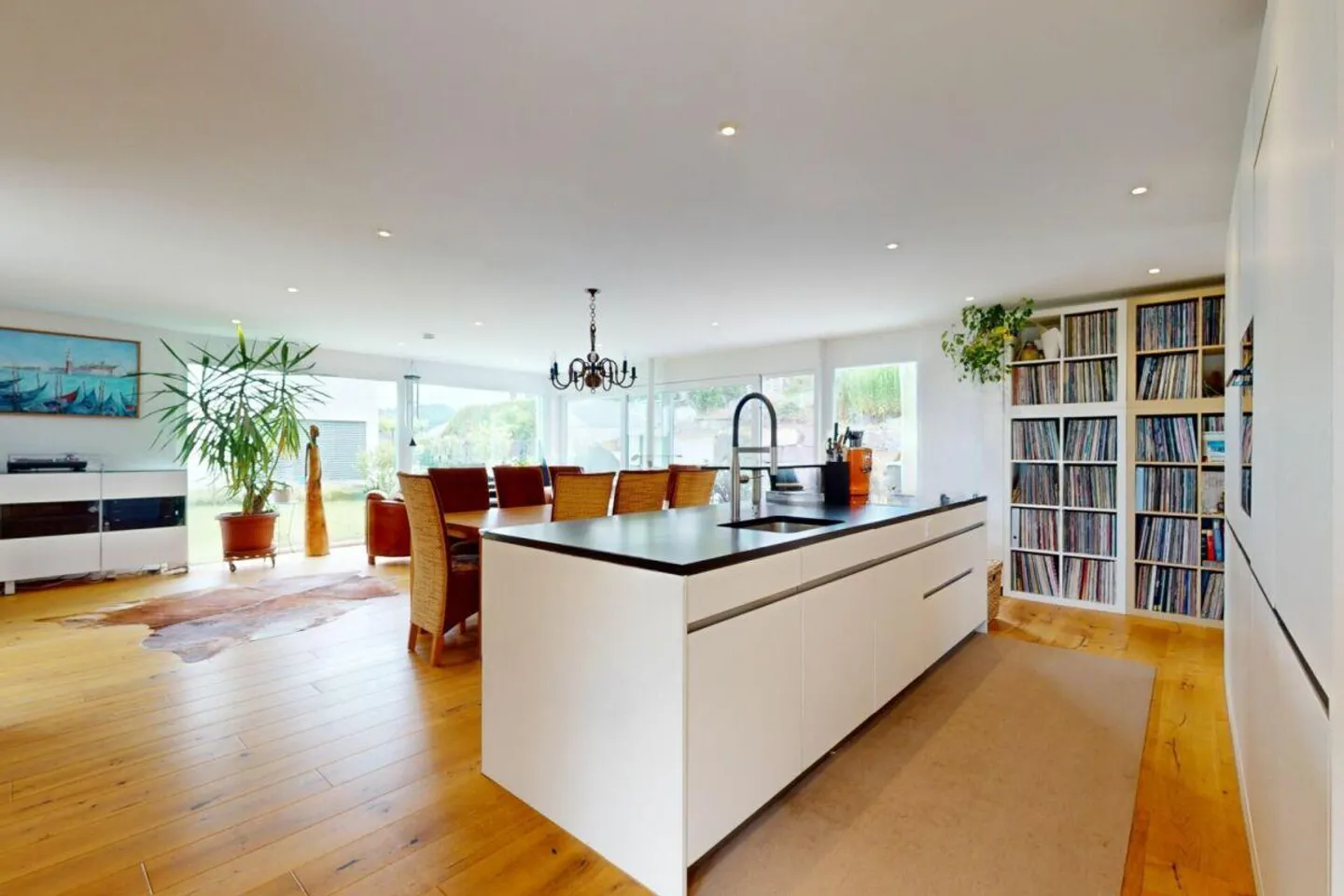 Newly built single-family house in a beautiful residential area with a panoramic view - Photo 11 of 25