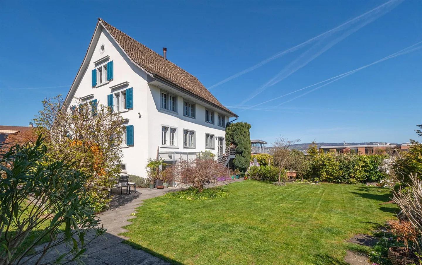 Charmantes Landhaus mit Gartenidylle - Photo 3 sur 10