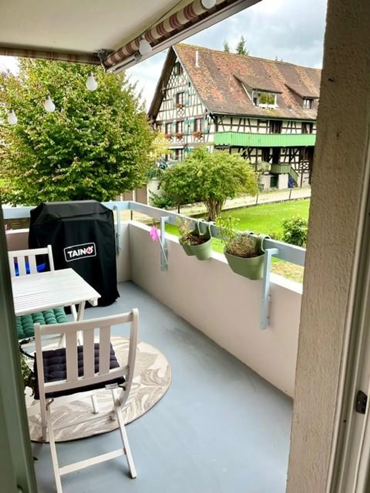 Newly renovated 2.5 room apartment in Tägerwilen - Photo 1 of 8