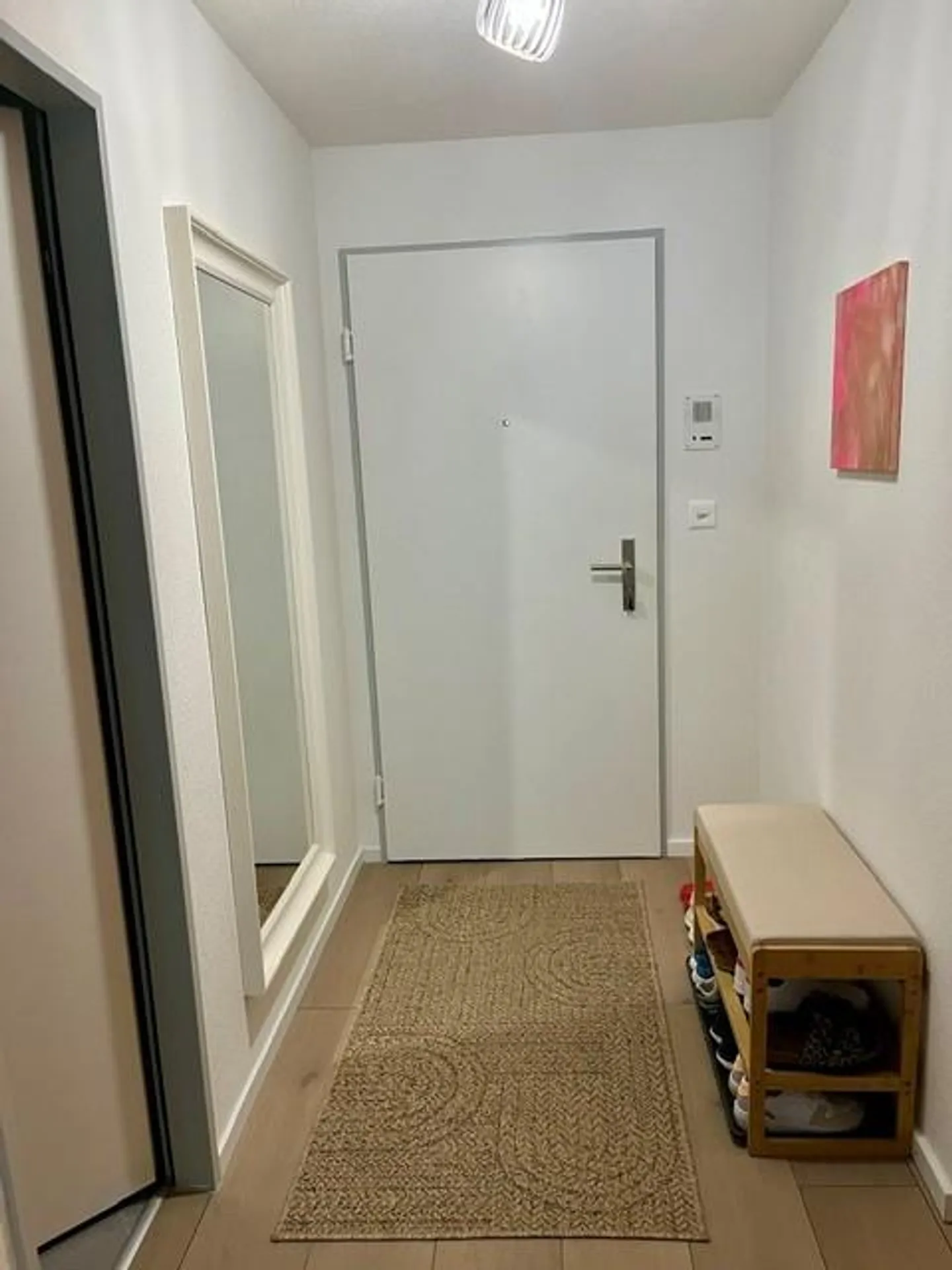 Newly renovated 2.5 room apartment in Tägerwilen - Photo 2 of 8