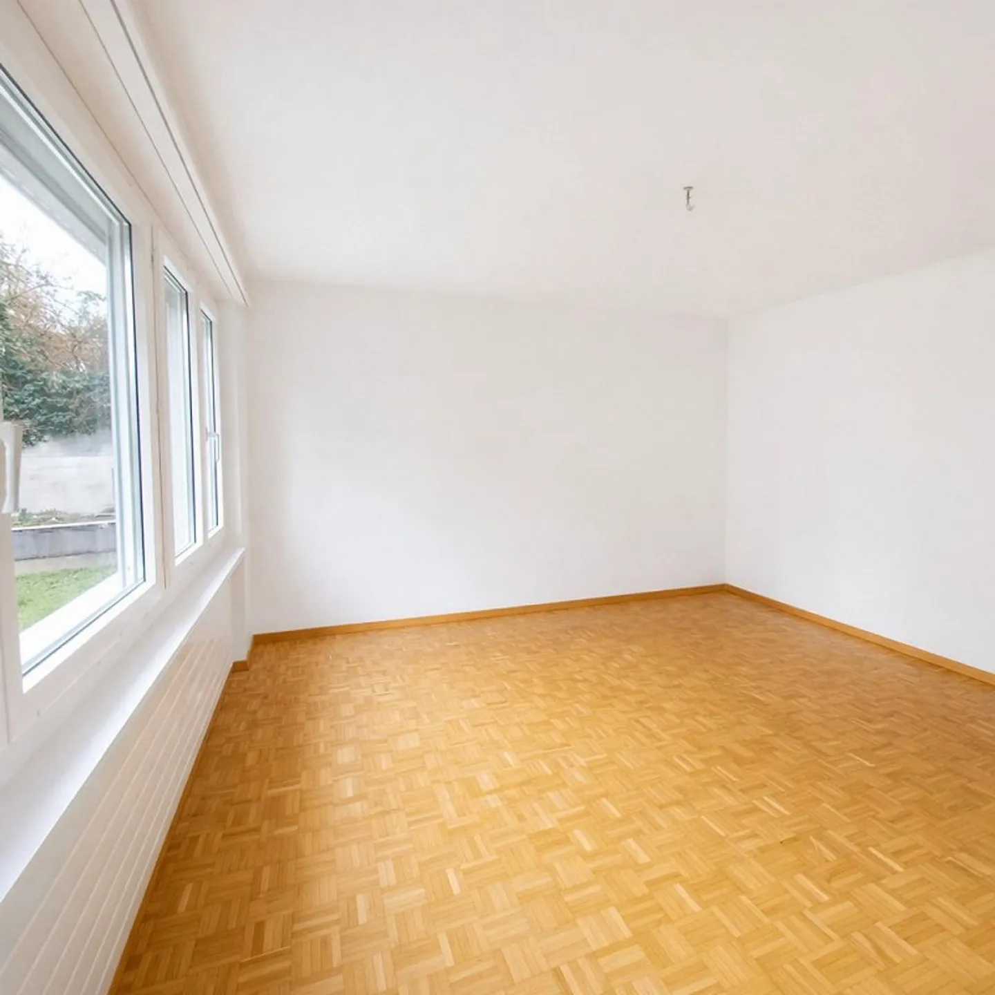 In Ruhe leben, nur wenige Schritte vom Zentrum entfernt - Foto 3 von 7