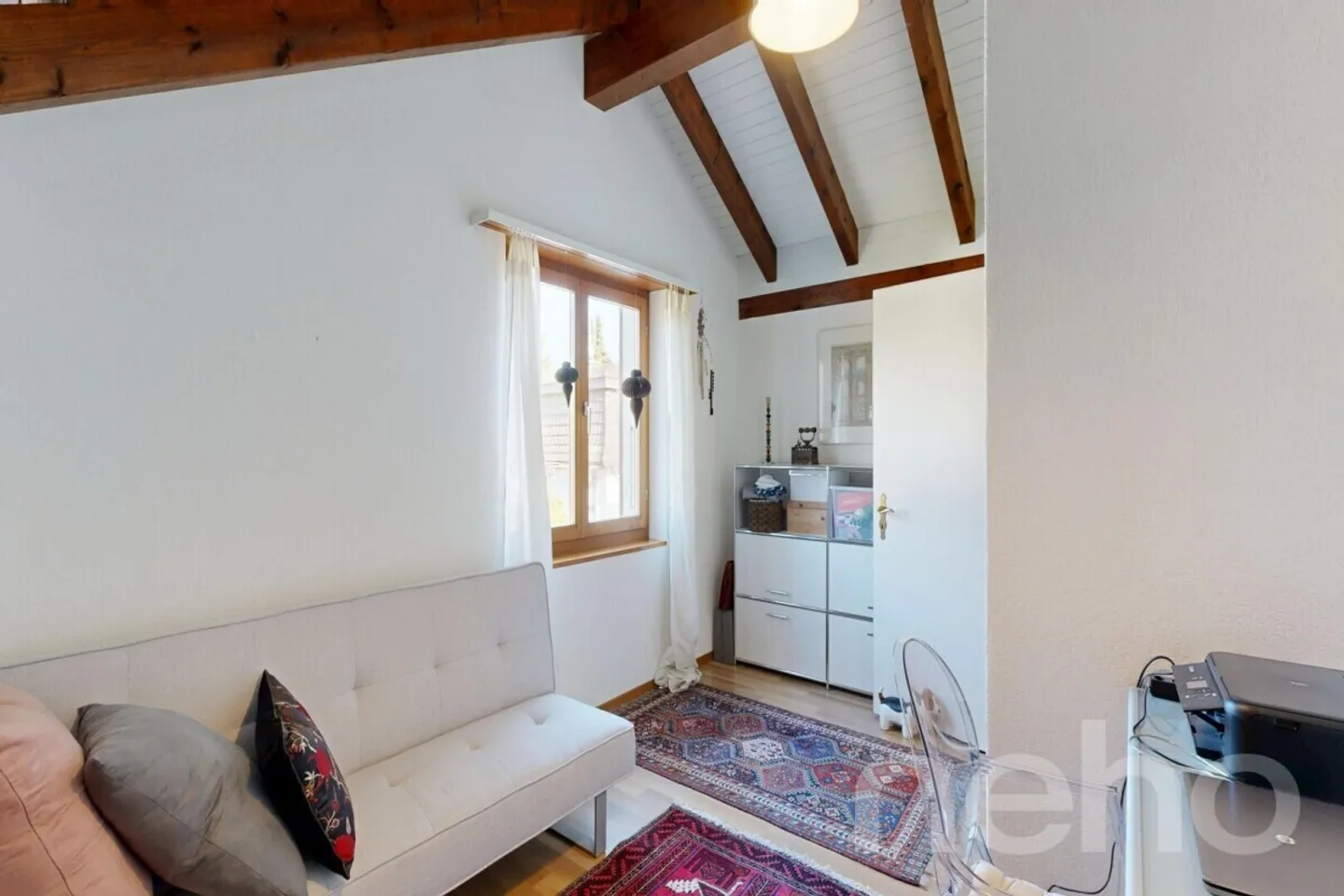 Well-kept home in a quiet family neighborhood - Photo 8 of 13