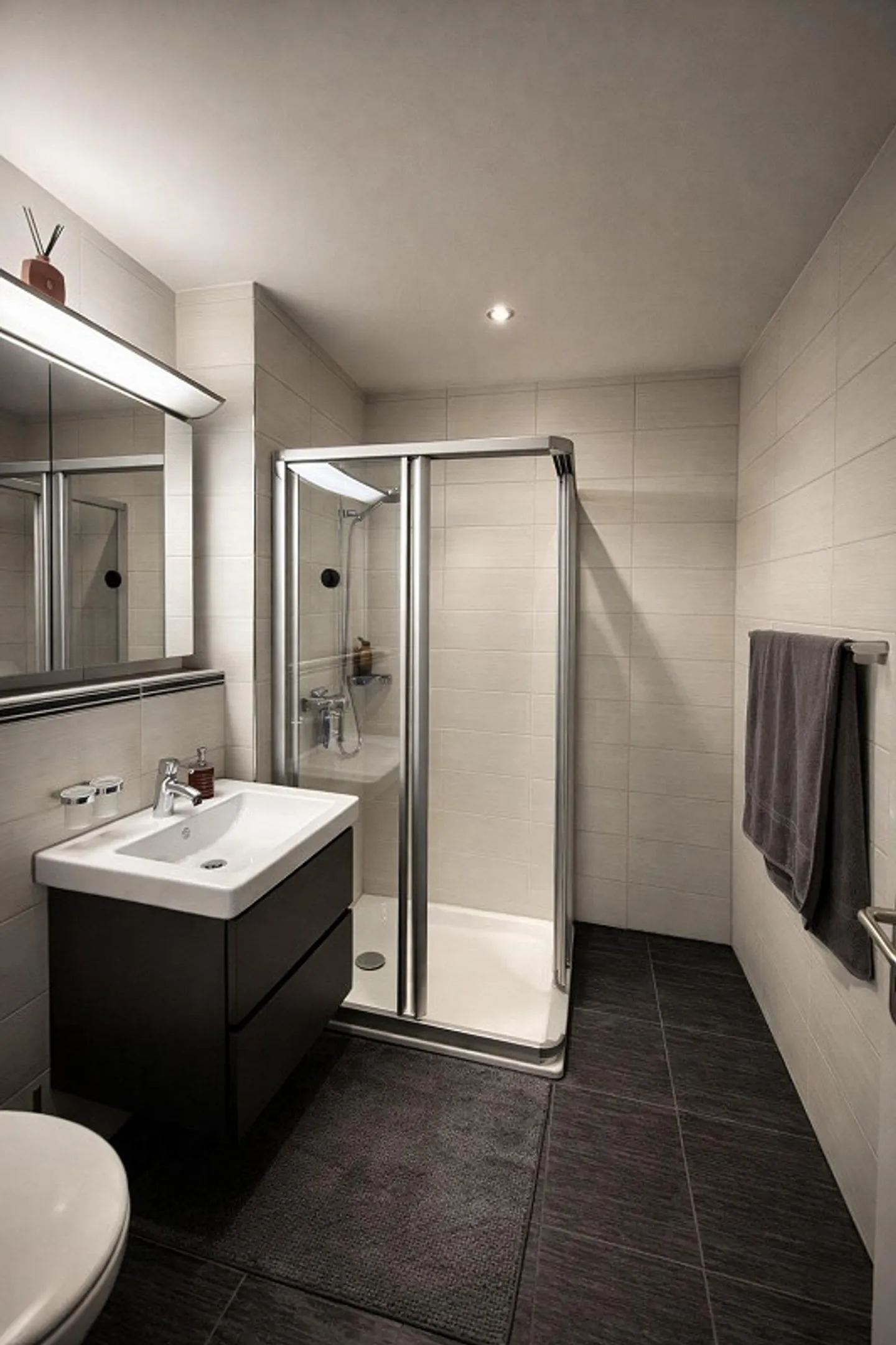 4.5-Room Garden Apartment with Conservatory & Mountain View - Photo 13 of 16