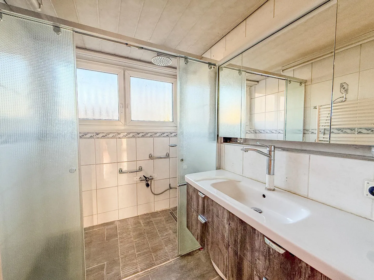 Charmantes Einfamilienhaus in Aesch - Foto 11 von 13