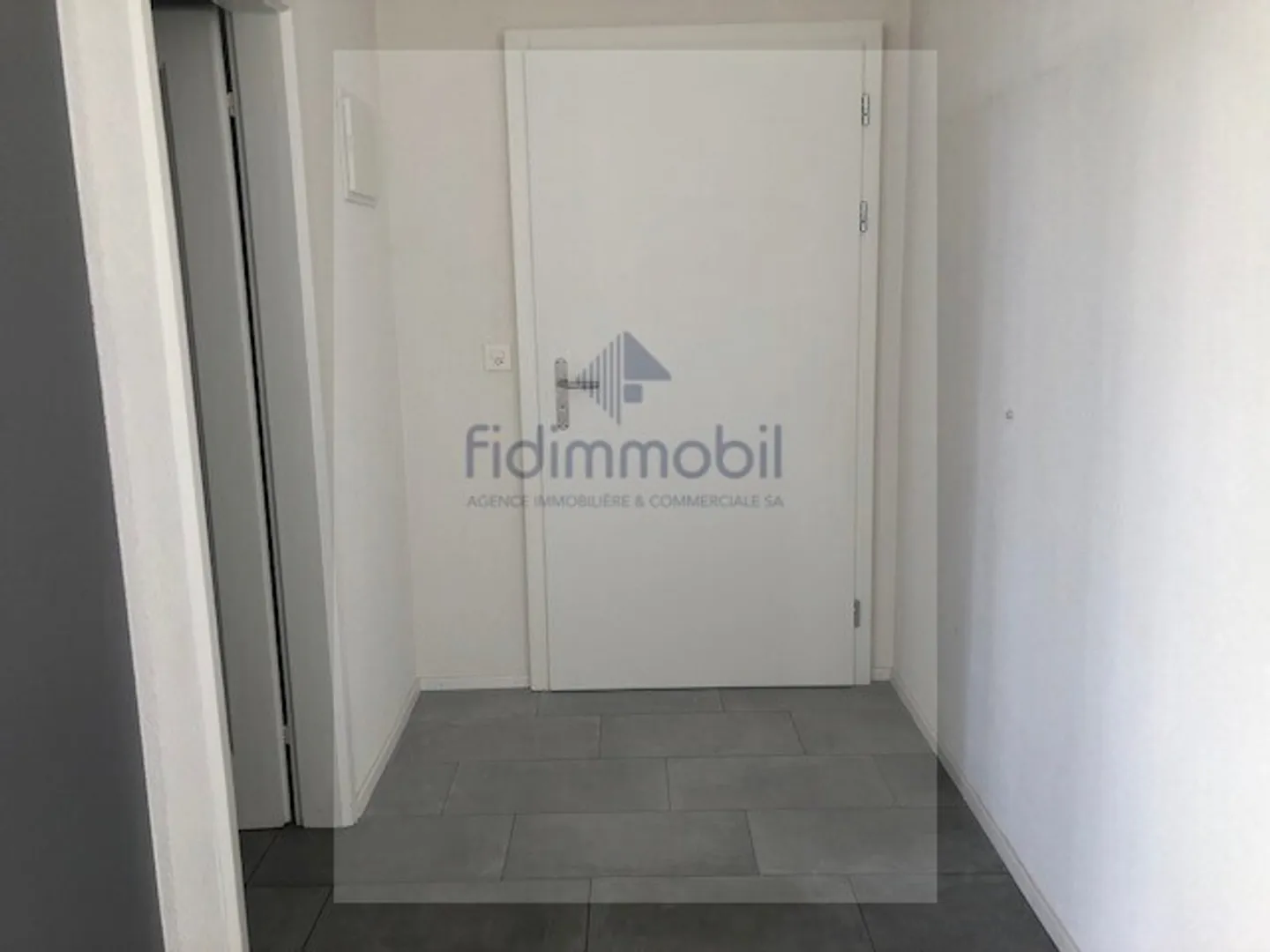 For rent, 2.5 rooms, Combe-Grieurin 37b, La Chaux-de-Fonds - Photo 6 of 7