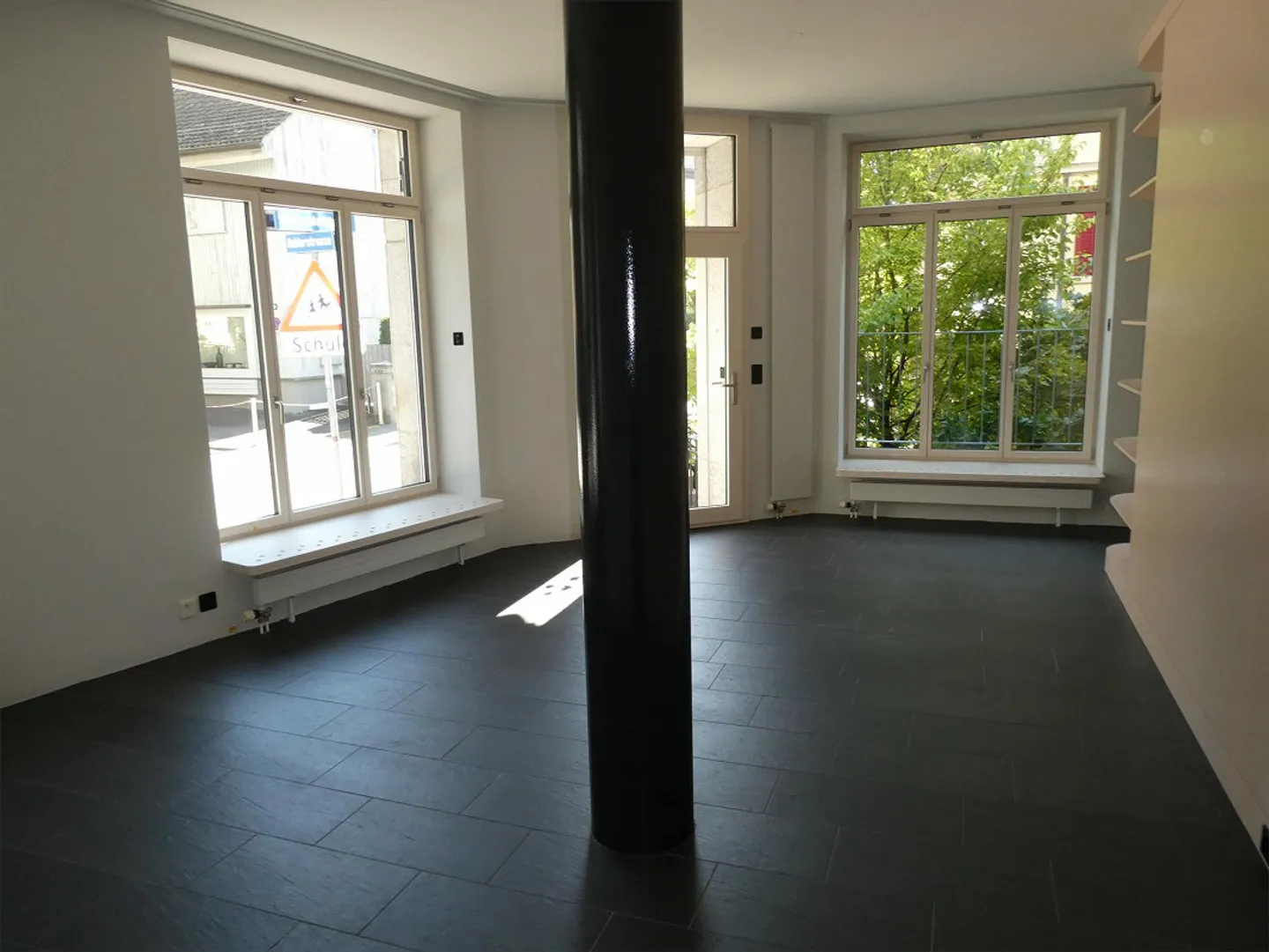 Un Gioiello nel Mezzo della Strettezza - Foto 3 di 13