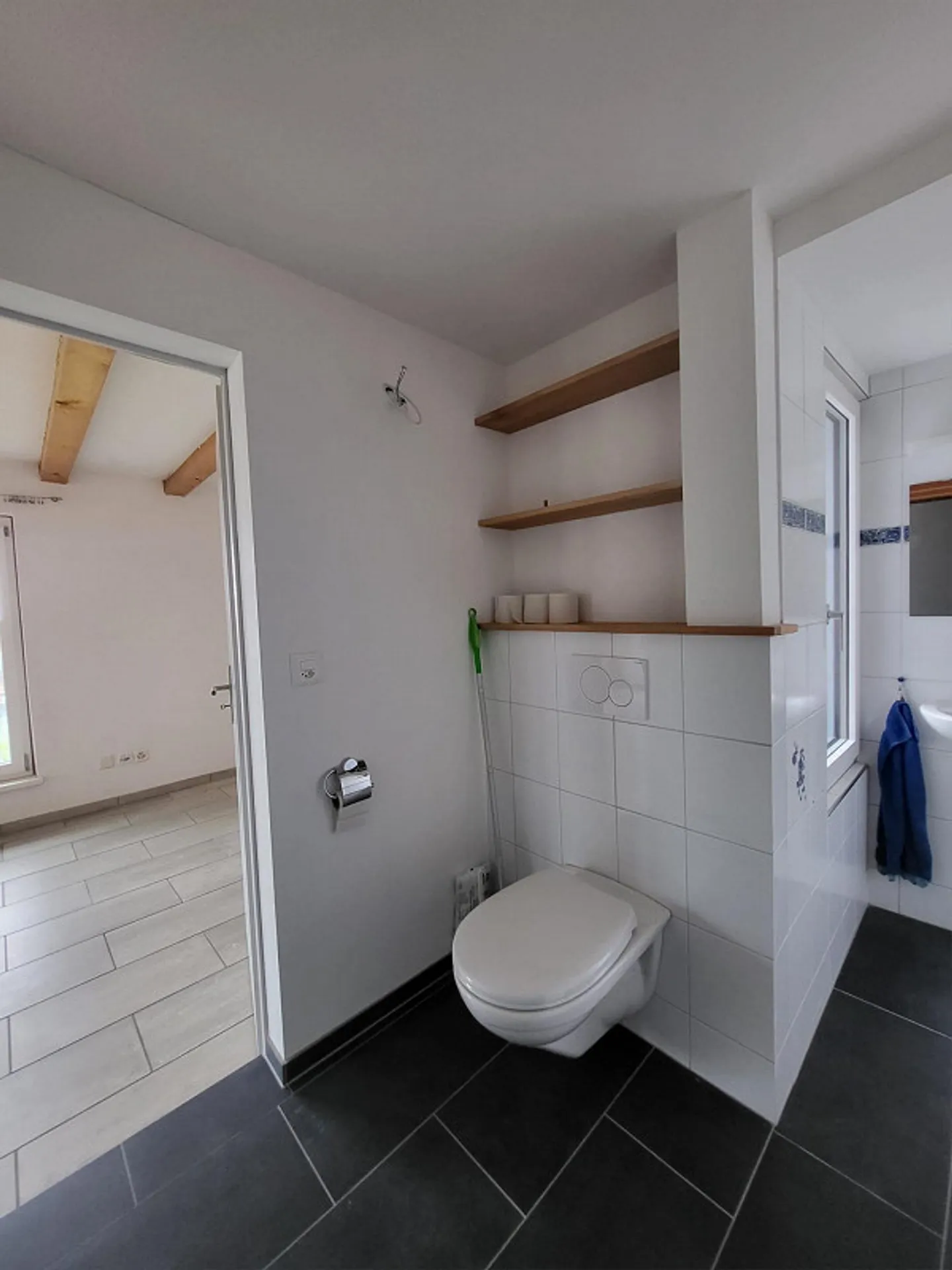 Helle renovierte Wohnung - Foto 10 von 12