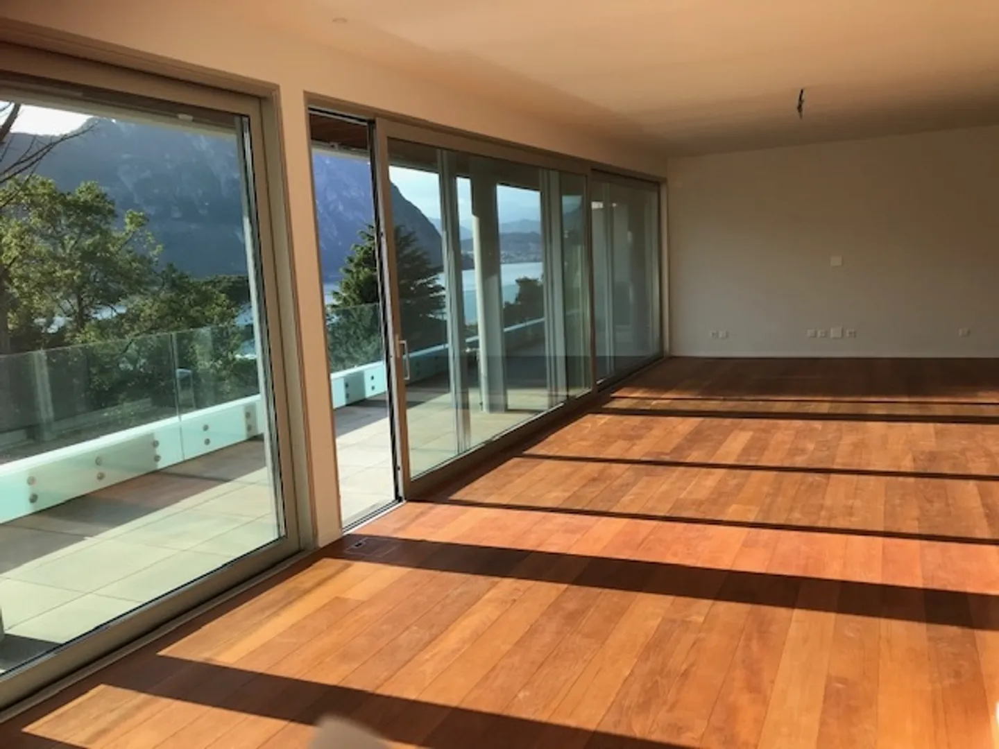4,5 Zimmer Terrassenwohnung - Foto 1 von 2