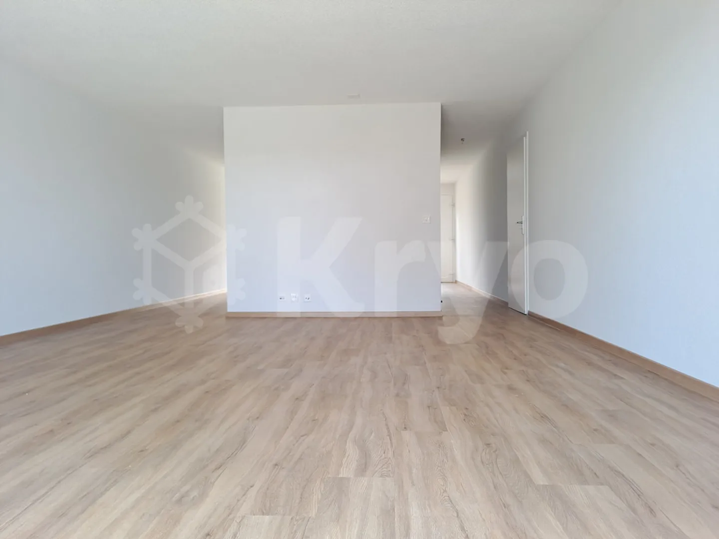 FLEUR-DE-LYS 7B, appartamento di 4,5 locali con giardino privato - Foto 4 di 11