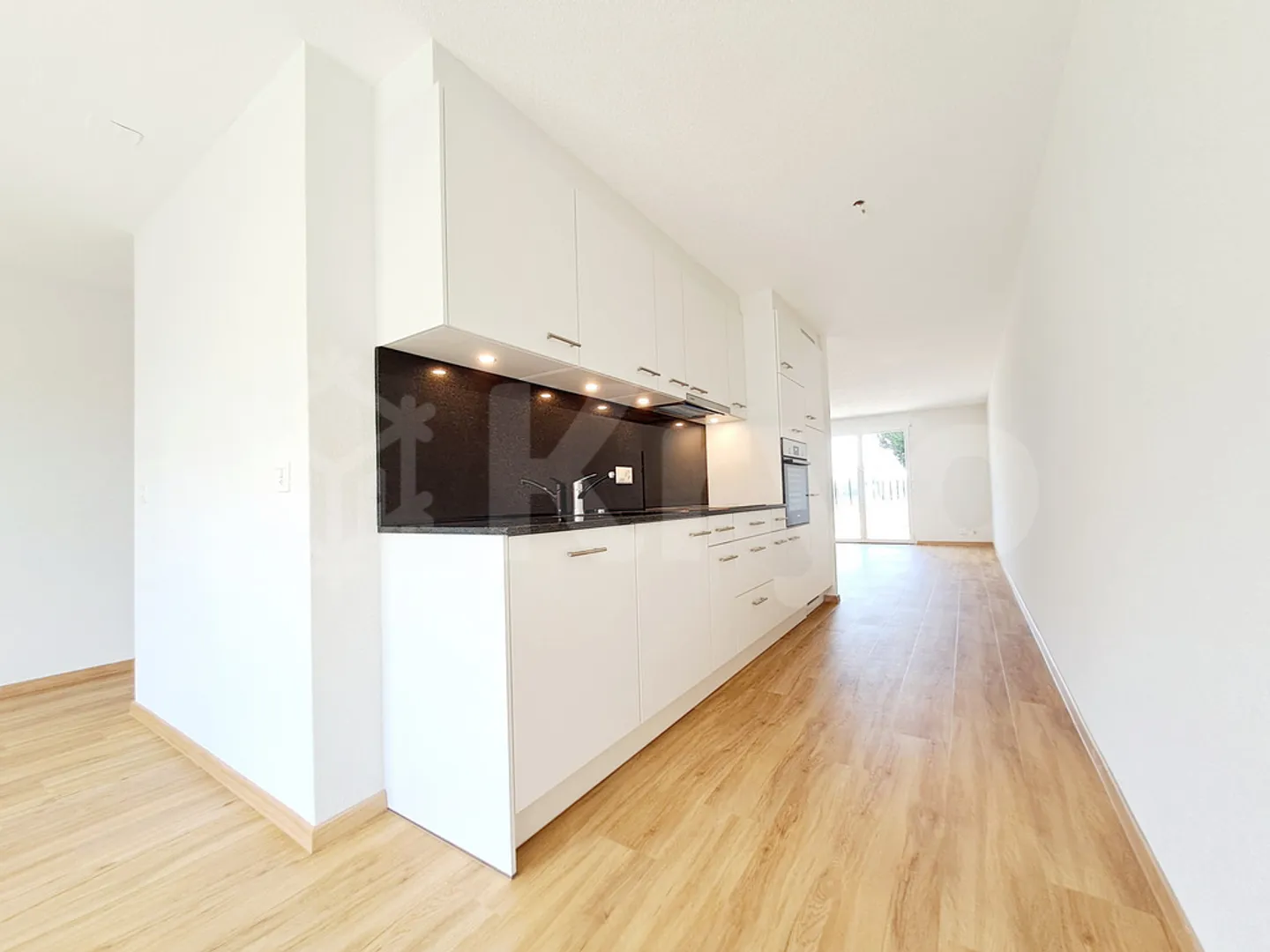 FLEUR-DE-LYS 7B, appartamento di 4,5 locali con giardino privato - Foto 1 di 11