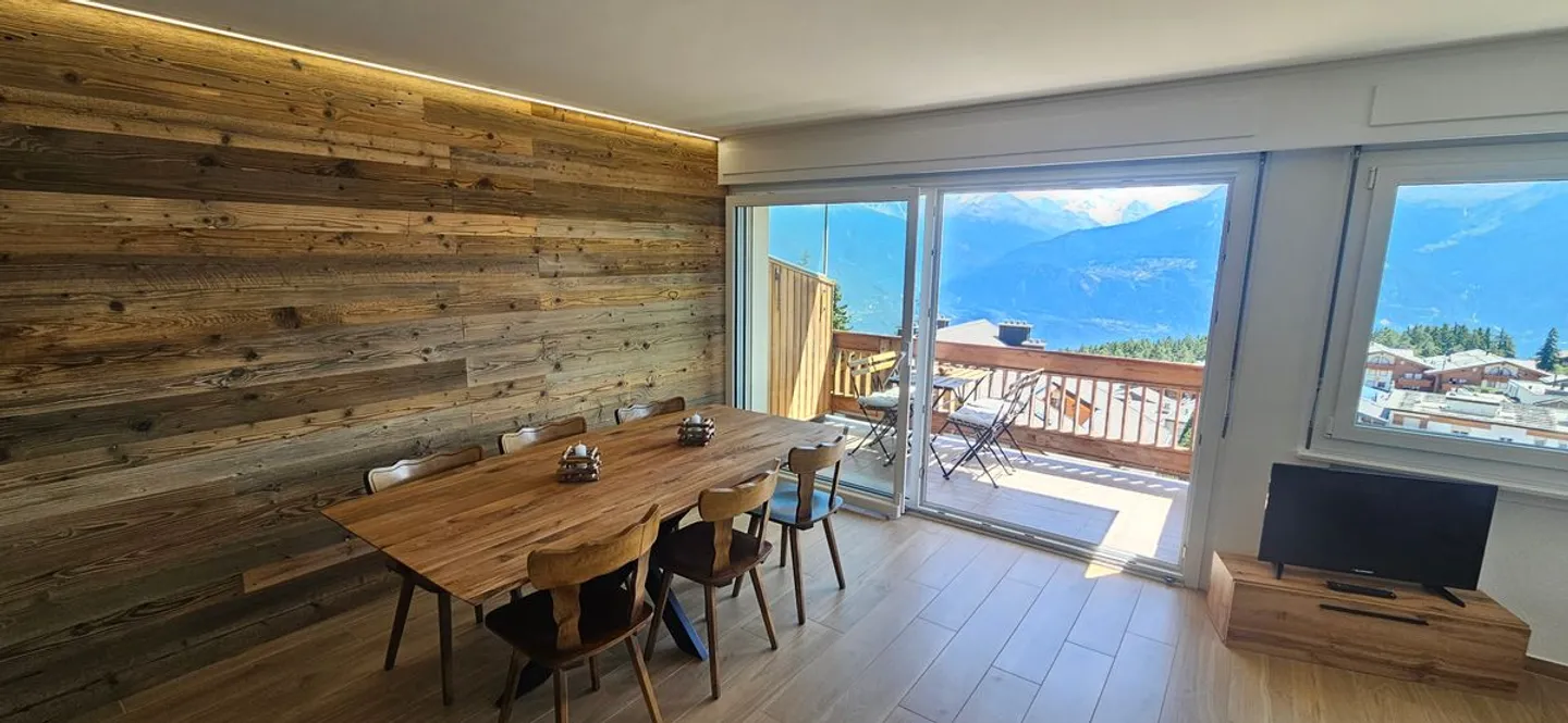 Furnished apartment for sale - Photo 1 of 11