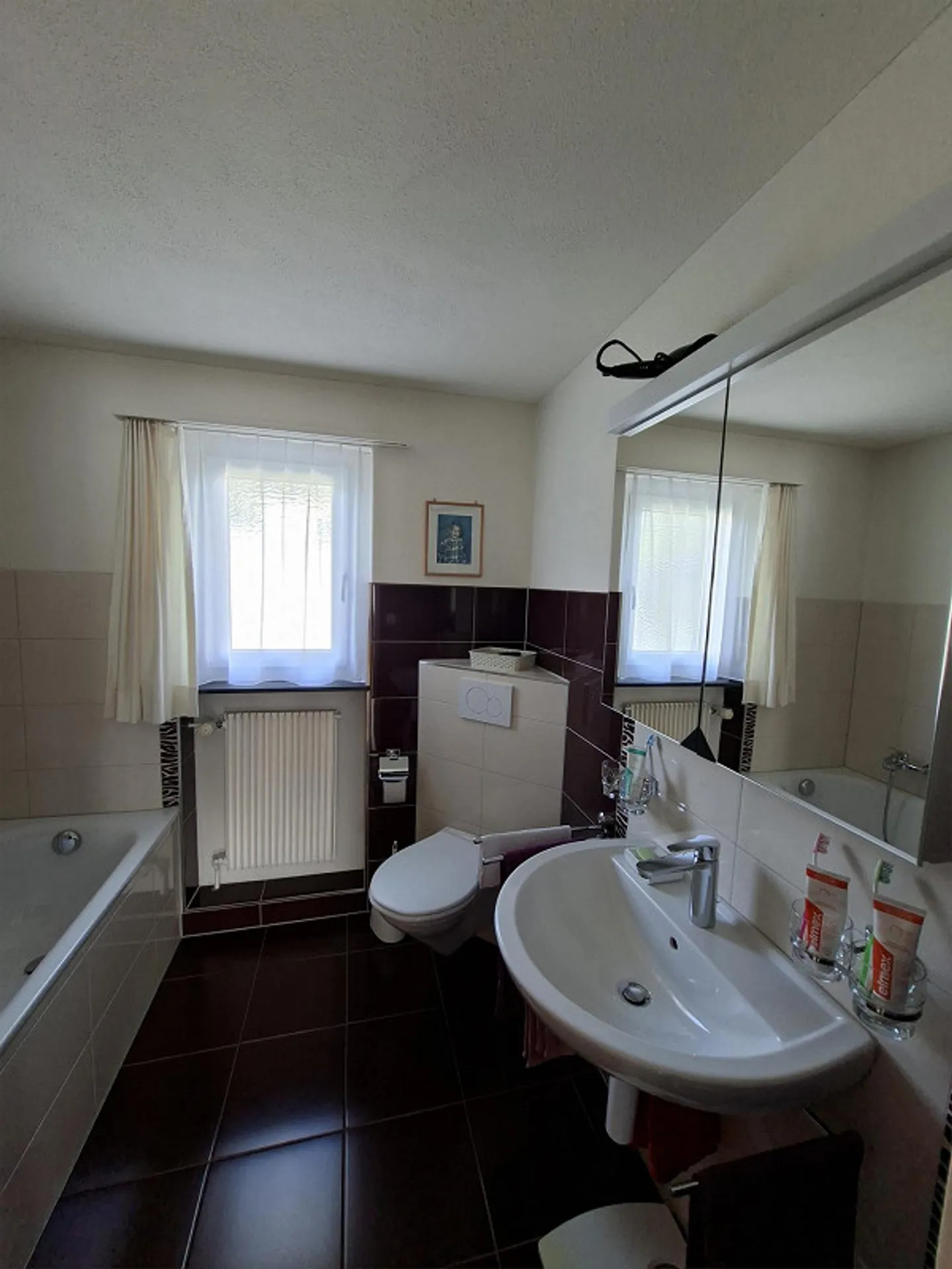 Charmantes Doppel-EFH - Foto 6 von 9