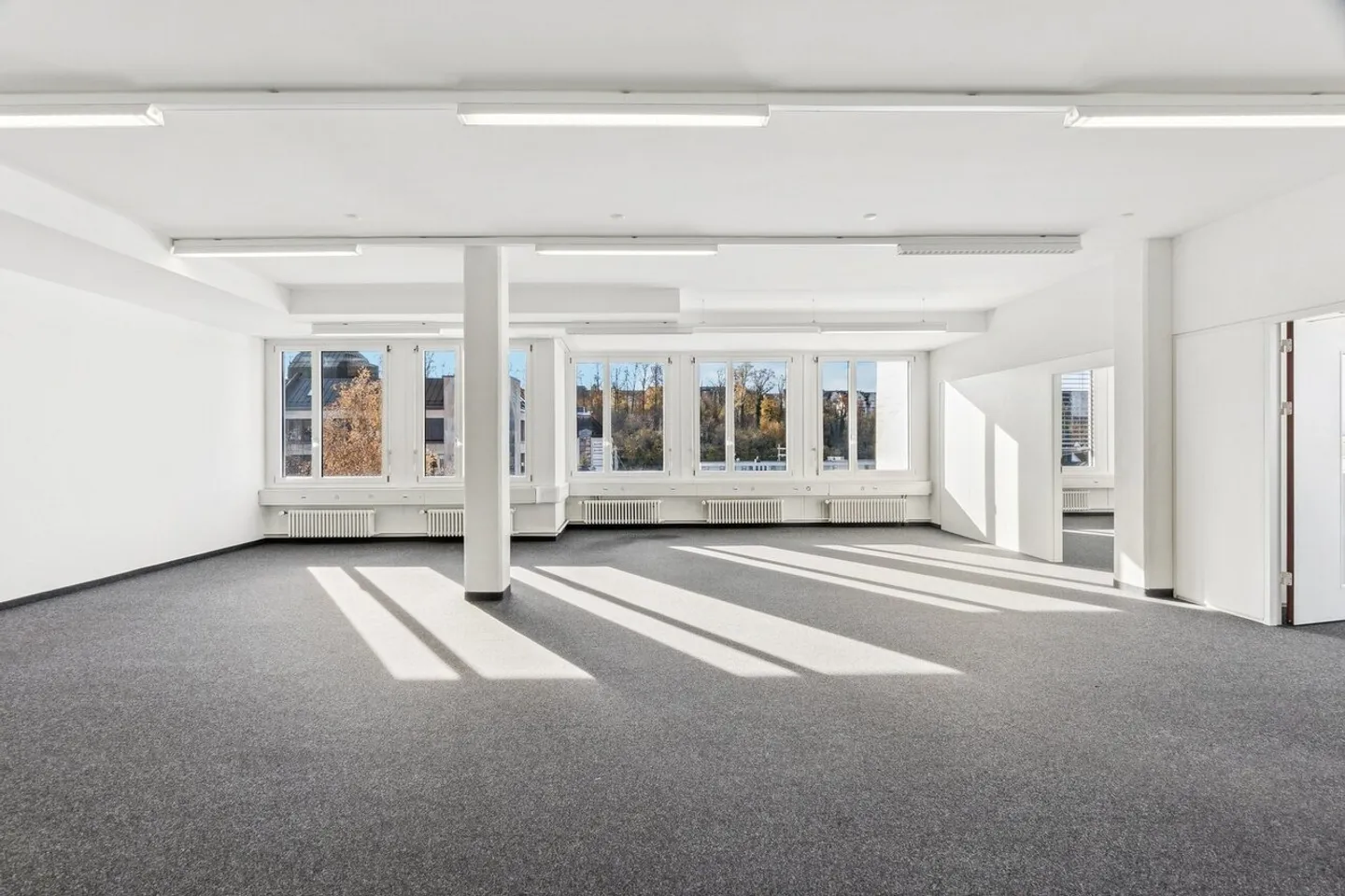 Your new office space in Kloten - central, practical and versatile - Photo 7 of 12