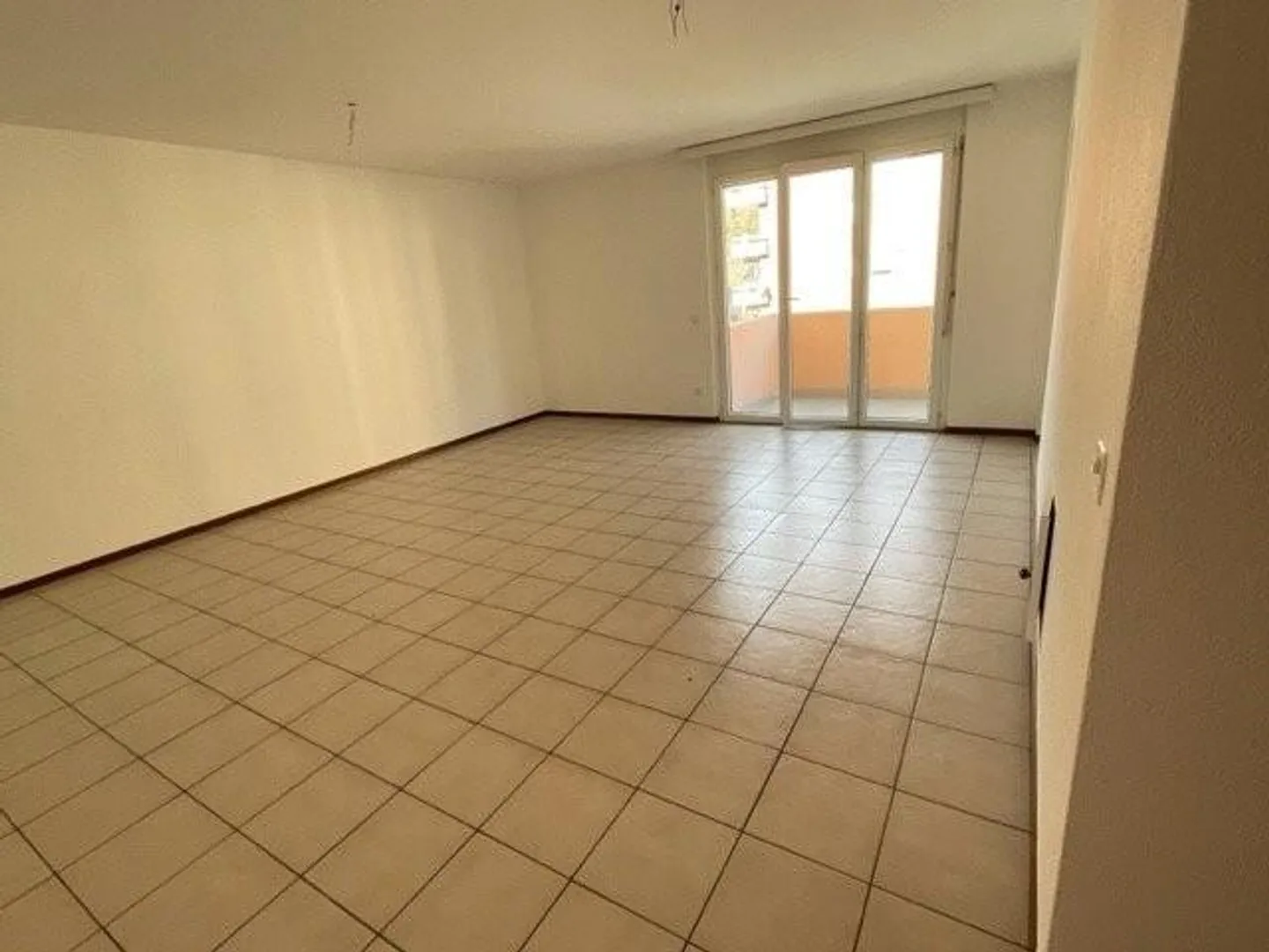 Appartamento in zona tranquilla - Foto 3 di 6
