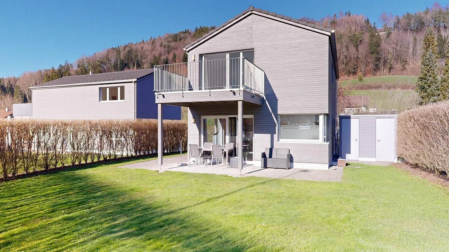 Modern 5.5 Room Single Family House in the Green - Photo 2 of 8