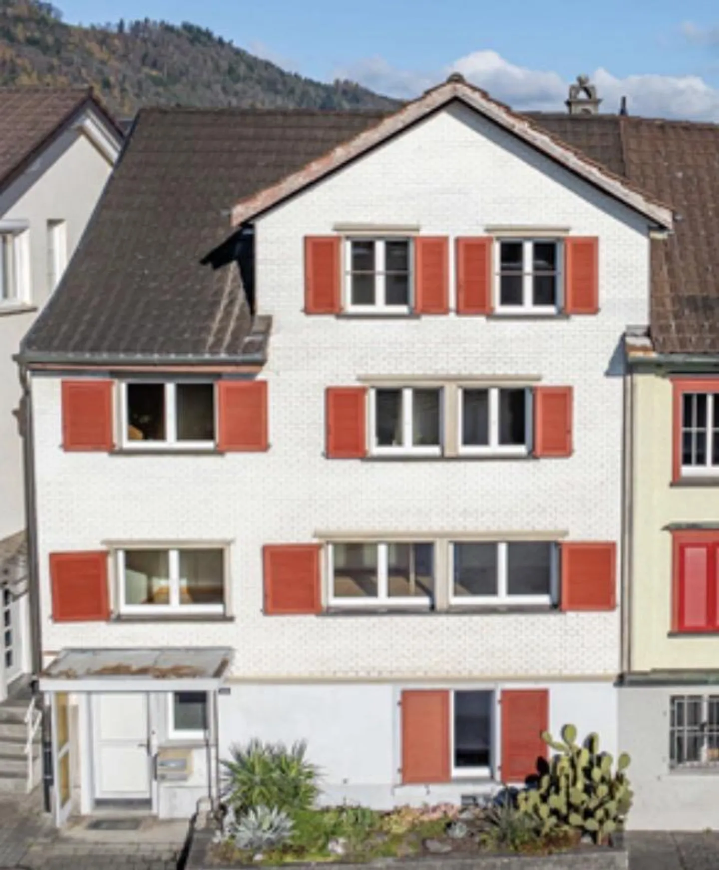 Charmantes Doppelhaus mit Bergblick - Foto 2 von 10