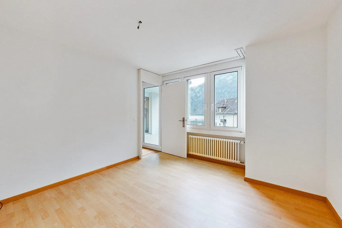 Charmante Wohnung mit Seesicht - Foto 7 von 7