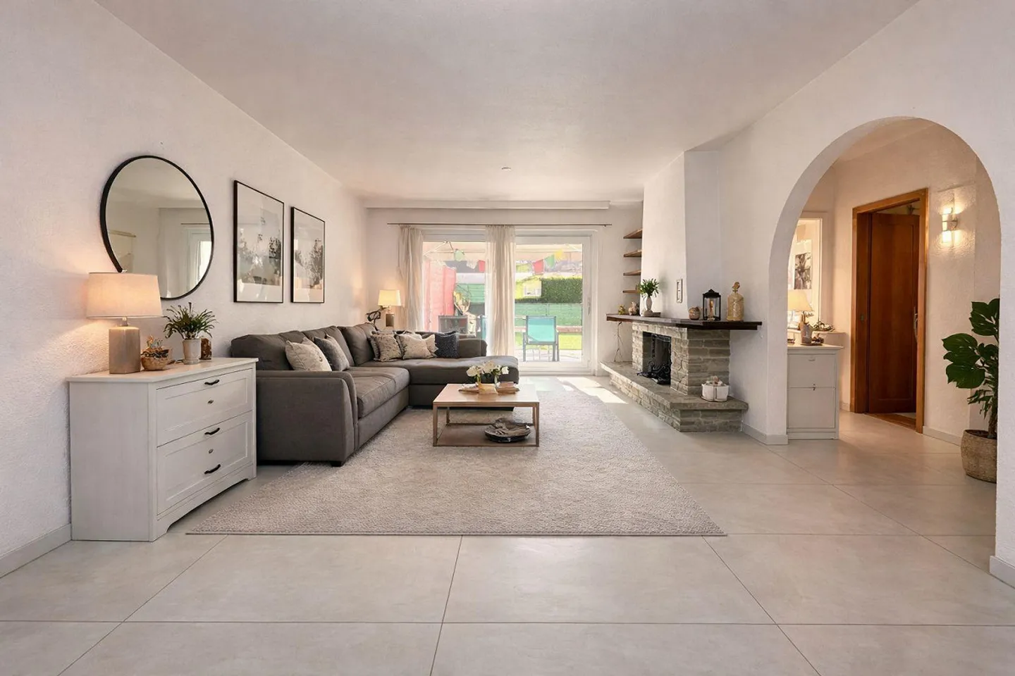 Casa gemella con charme, luce e giardino | Doppelhaushälfte mit Cha... - Photo 5 sur 21