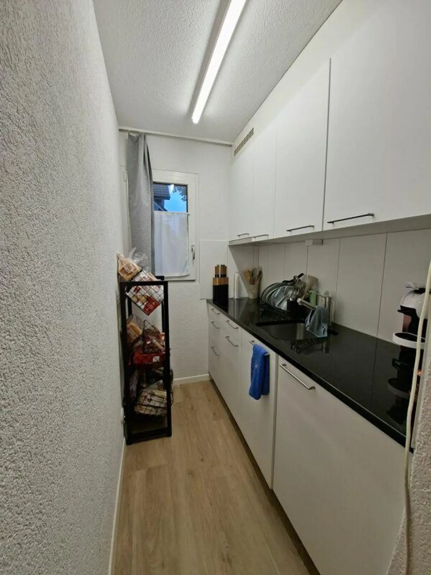 Maison multifamiliale avec huit petits appartements simples (studios) dans un quartier résidentiel calme à Baden - Photo 7 sur 21