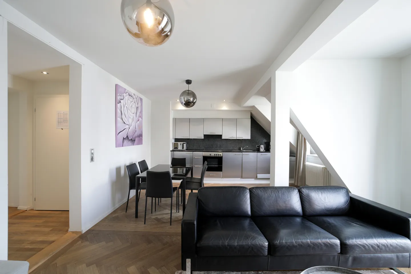 Appartement spacieux de 3,5 pièces avec balcon à Zurich-Ouest - Photo 6 sur 11