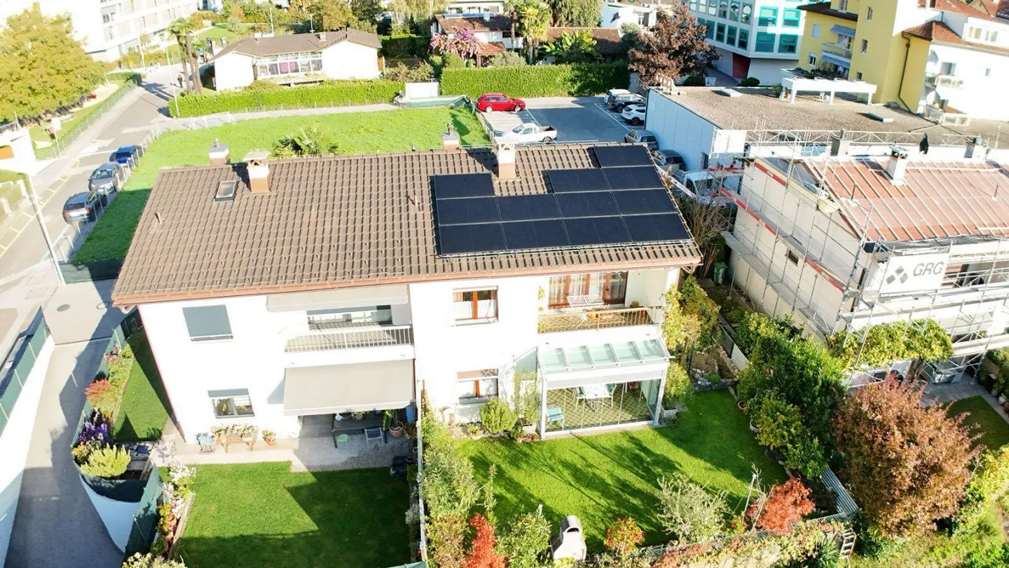 Casa gemella con charme, luce e giardino | Doppelhaushälfte mit Cha... - Photo 18 sur 21