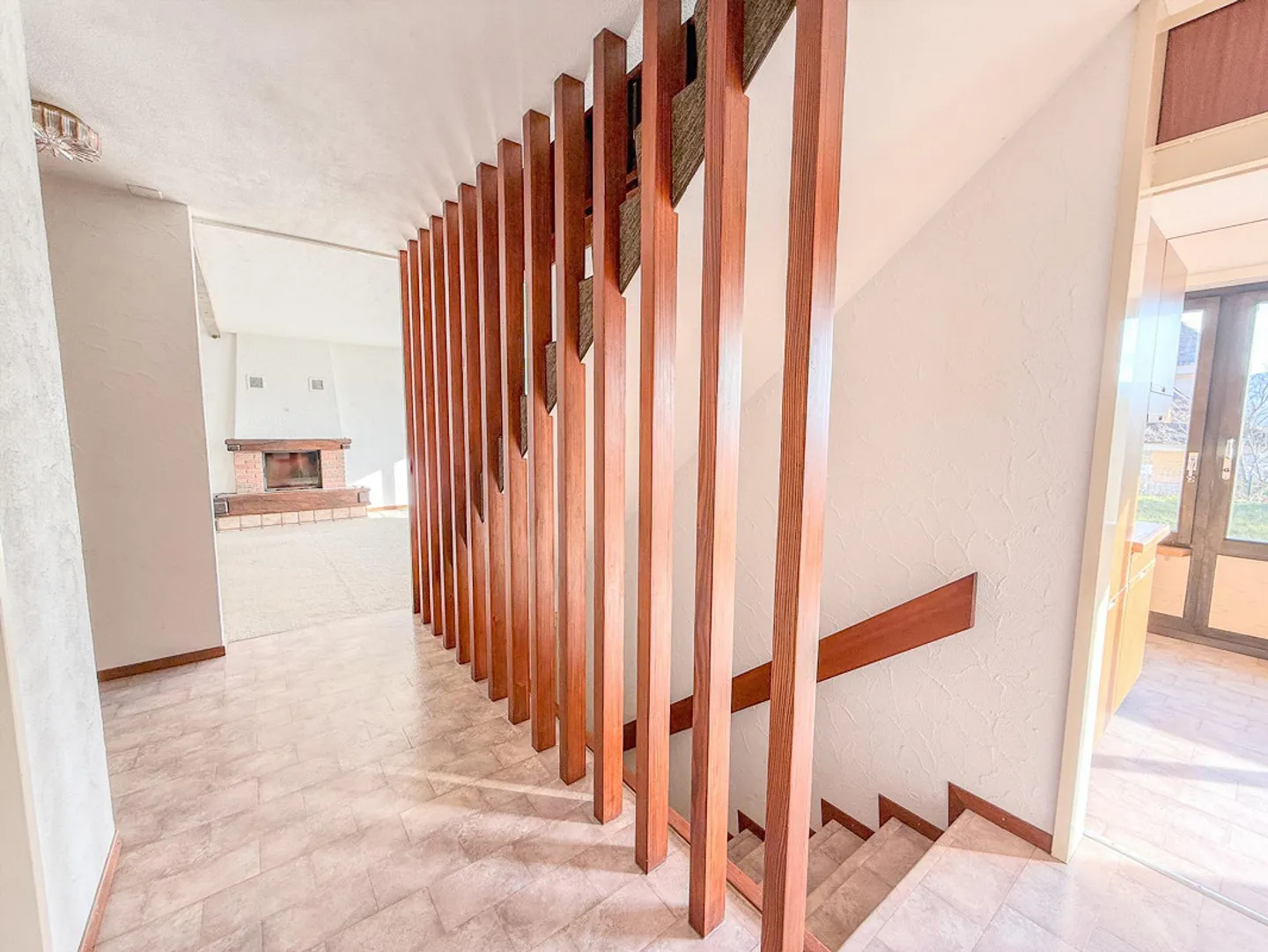 5.5-Room Single-Family House in a Quiet Village Location - Photo 4 of 18